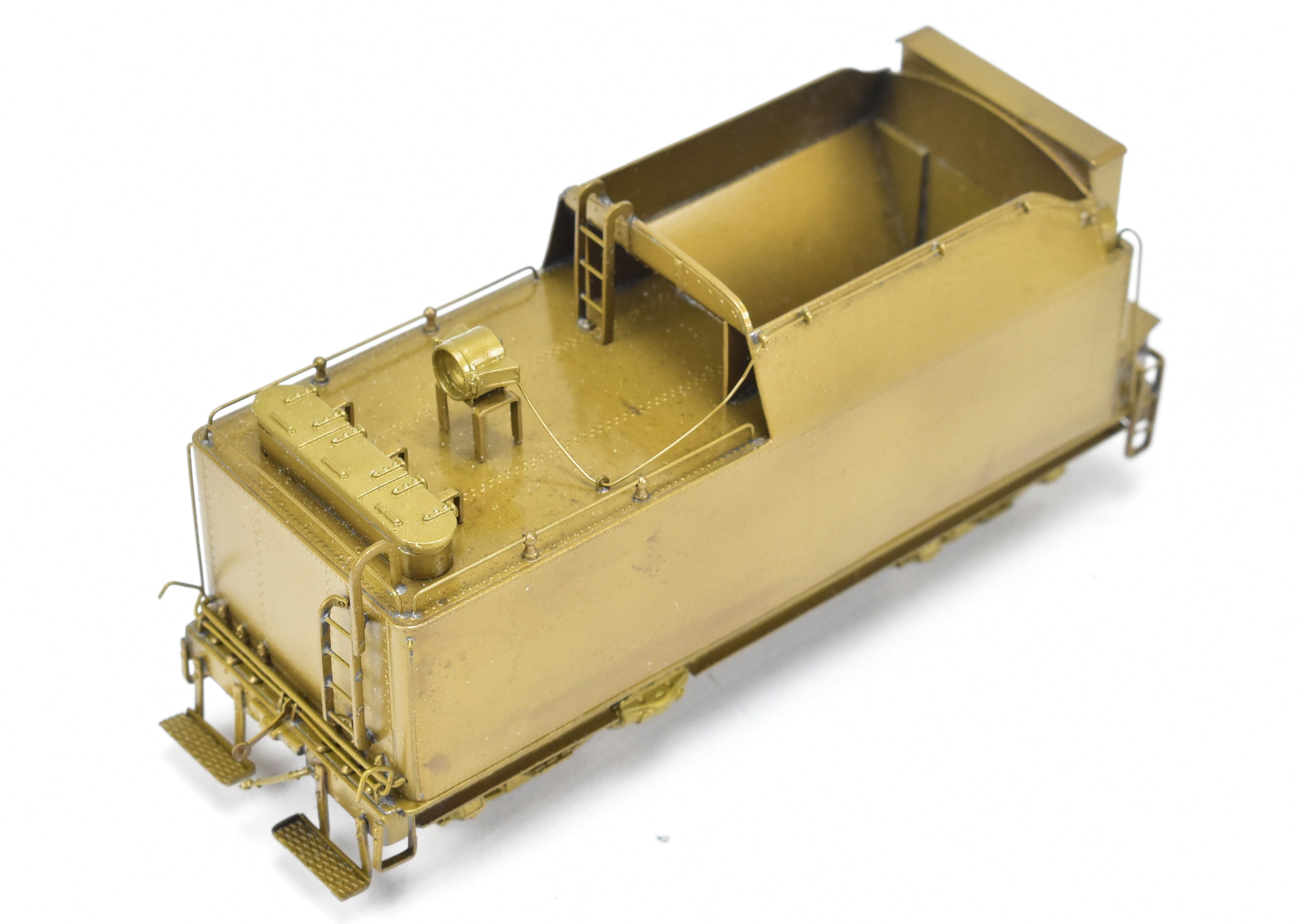 HO Scale Brass Model of Oriental Limited CB&Q - Burlington Route O - 1a 2 - 8 - 2 Steam Locomotive