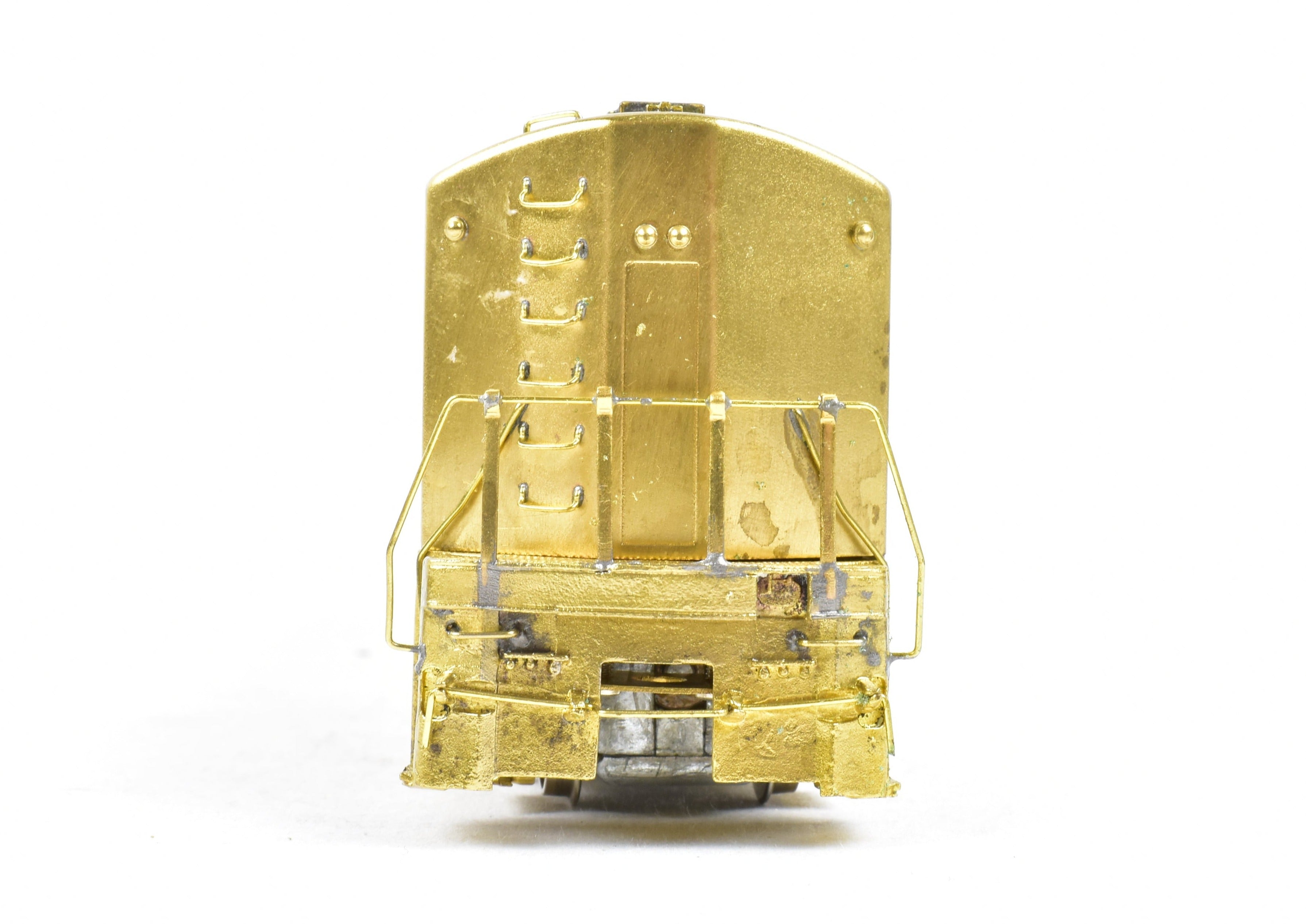 HO Scale Brass Hallmark Models ATSF - Santa Fe GE U30CG Cowl-Style Passenger Diesel Locomotive Model with New NWSL Gears