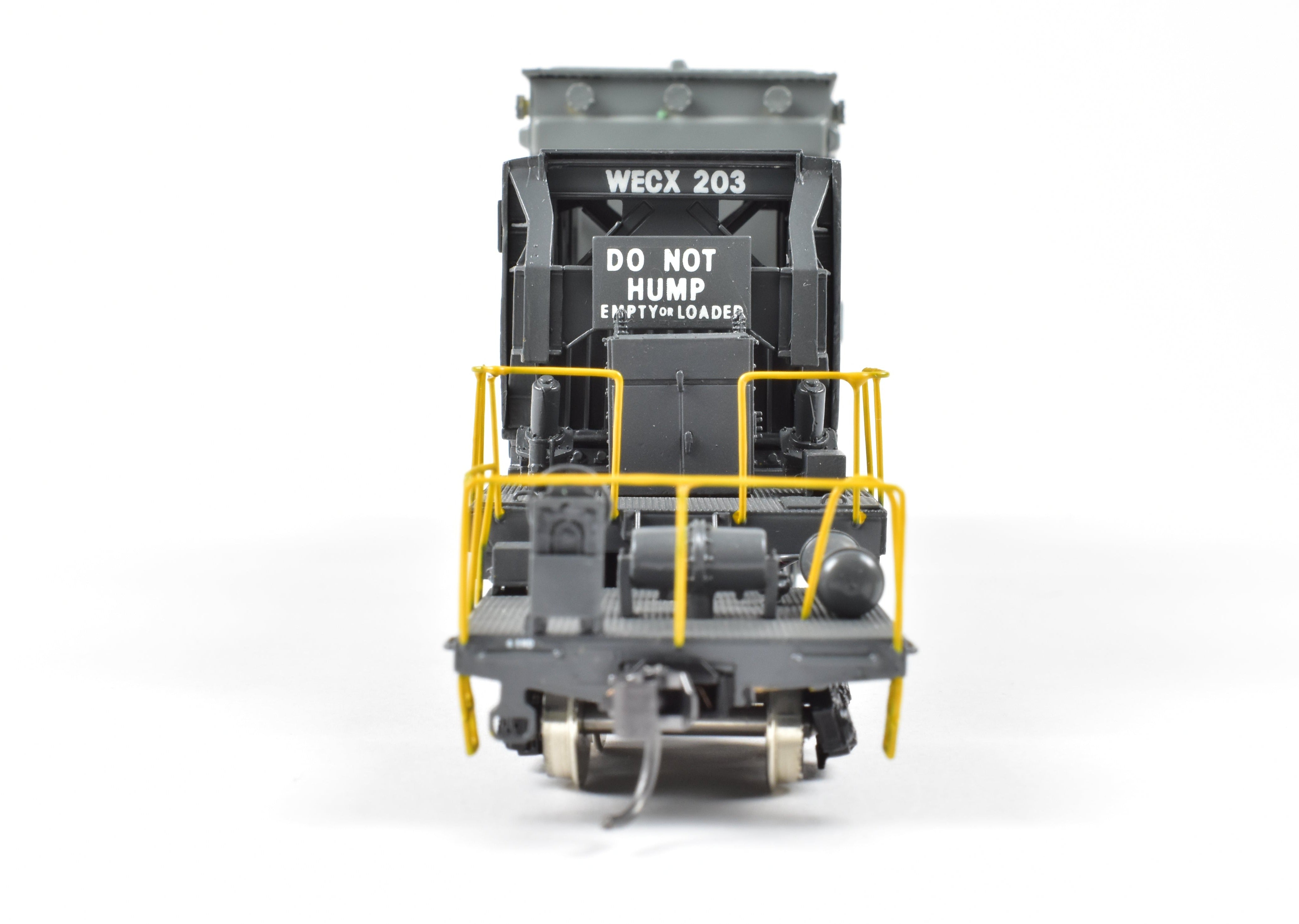 HO Scale Brass Consignment OMI - Overland Models, Inc. Schnabel Car with Removable Transformer Load in CP Westinghouse WECX 203 Livery for Model Railroading Enthusiasts