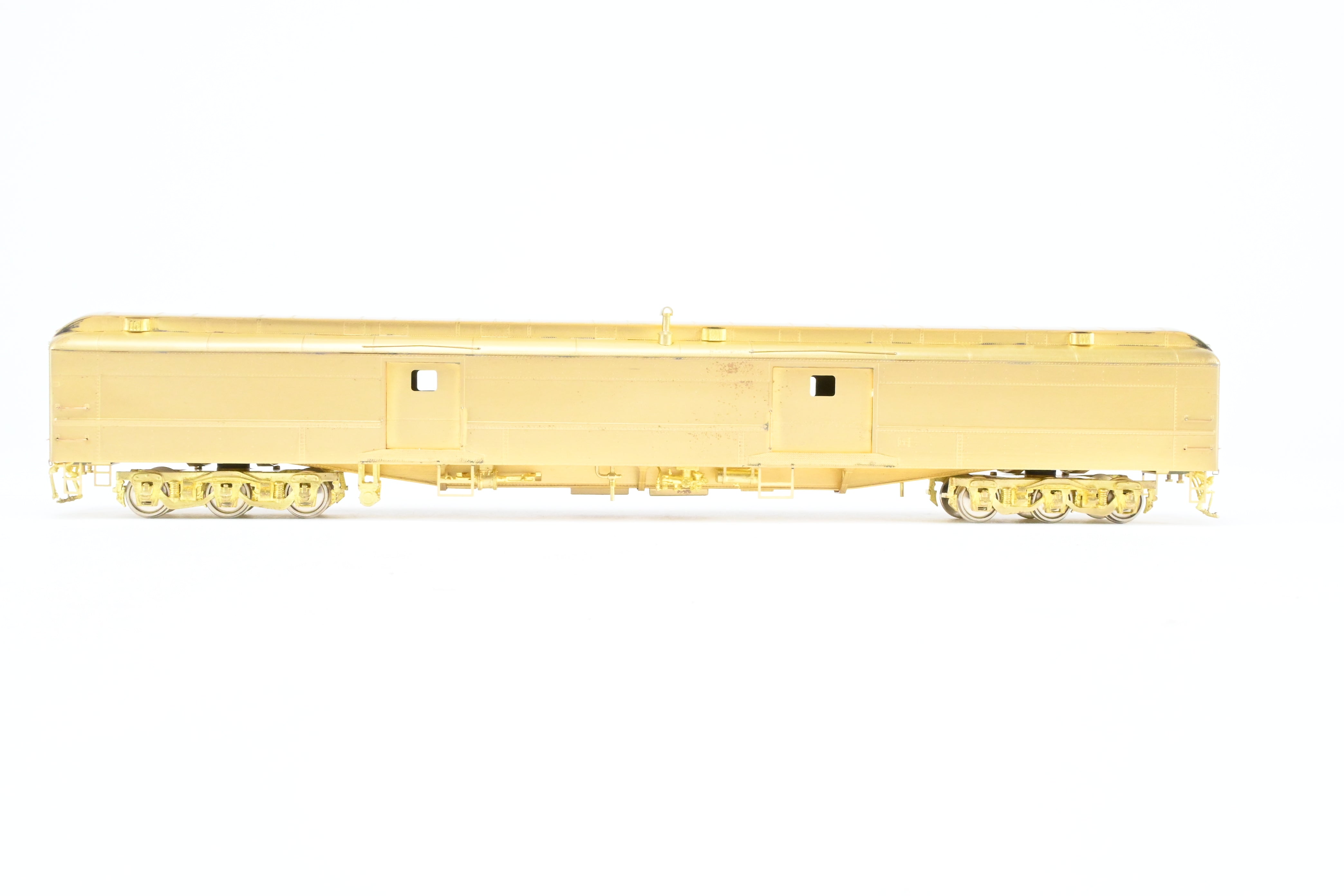 HO Scale Brass Cascade Models Great Northern Modernized Baggage Car with Round Ends and Steel Doors, Models #475 - 486