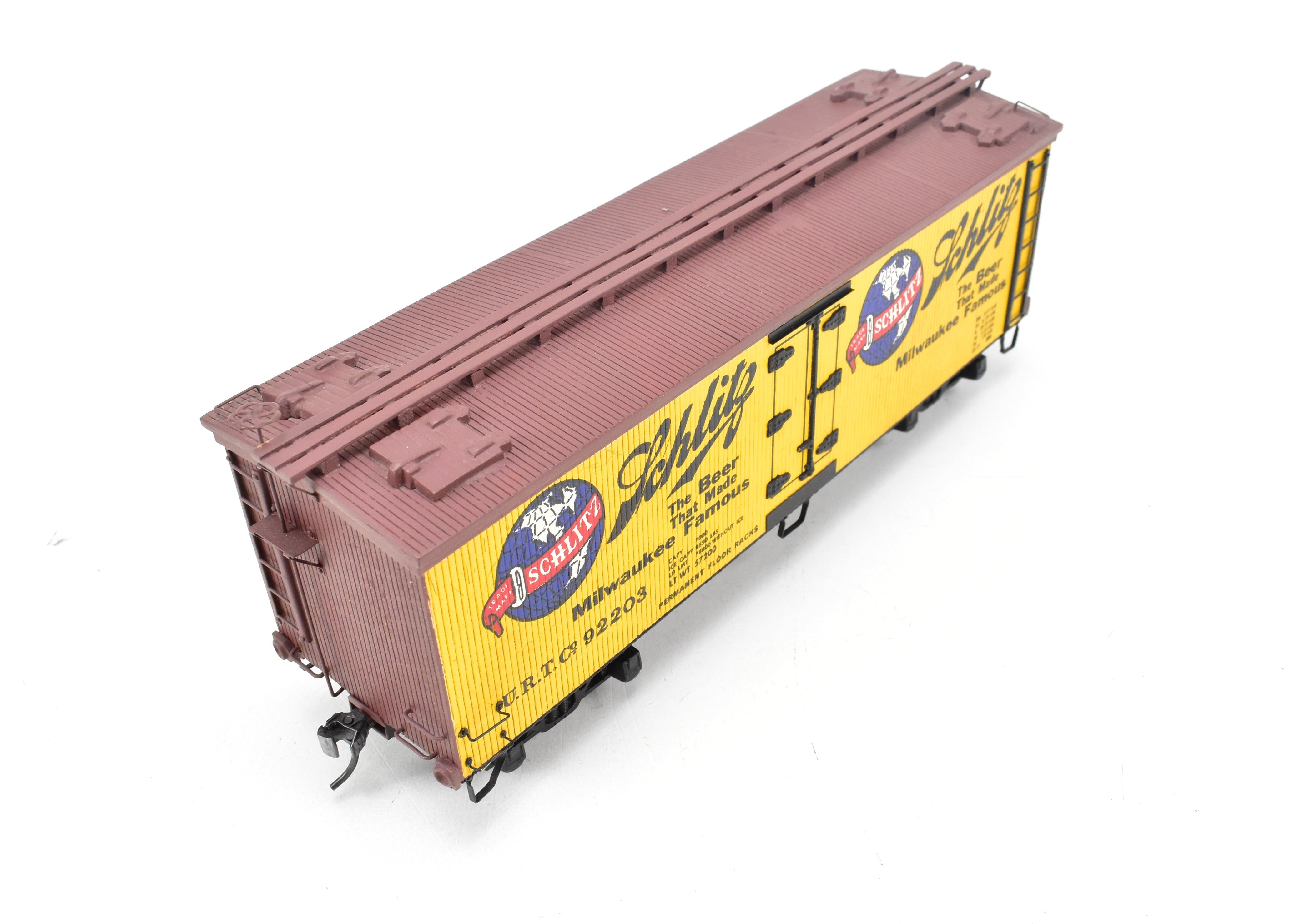 O Scale 36' Wood Beer Reefers: Schlitz & Old Heidelberg - 2 Professionally Built & Painted Models