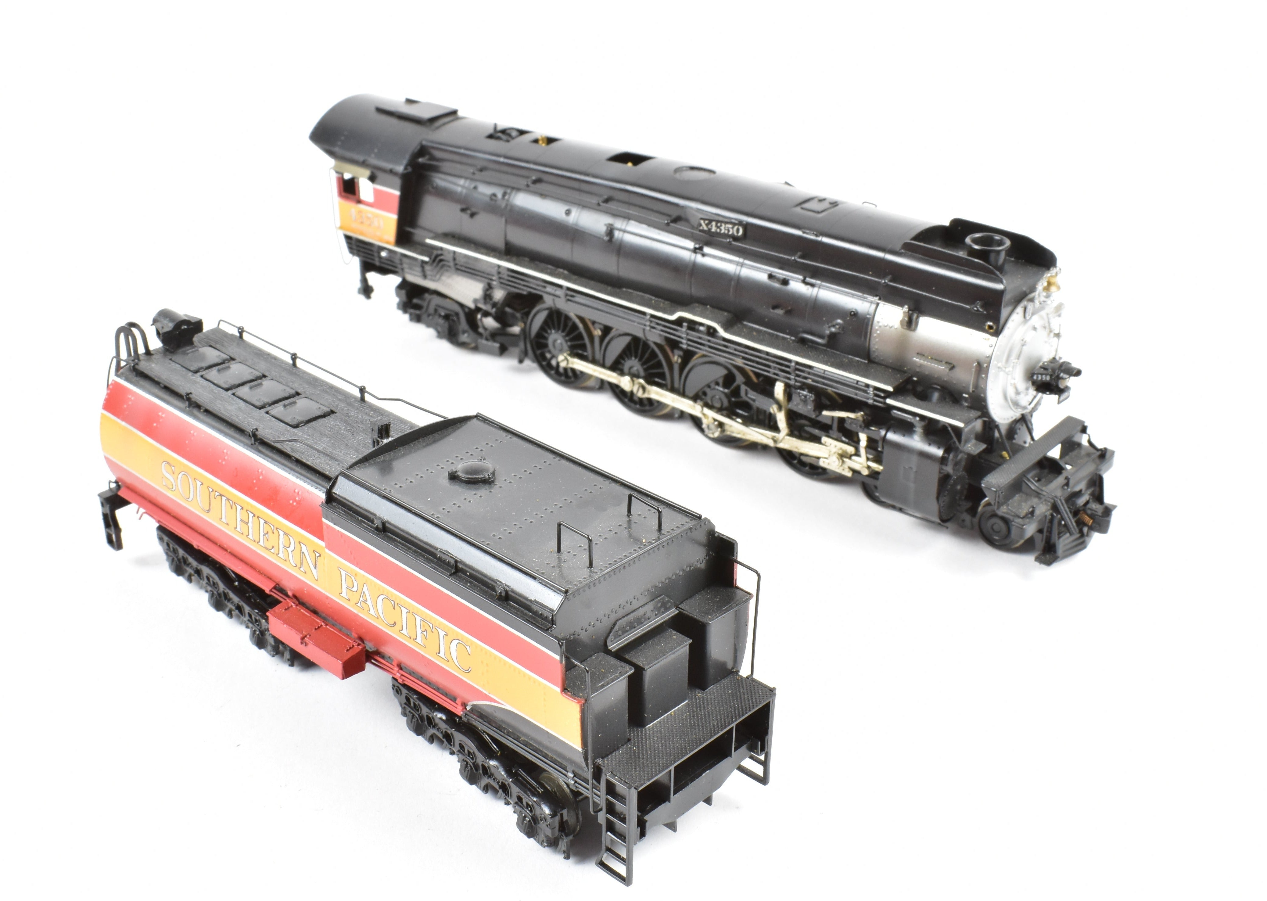 HO Scale Brass Balboa Model Train - Southern Pacific MT - 4 4 - 8 - 2 Mountain Pro Painted with Can Motor Upgrade