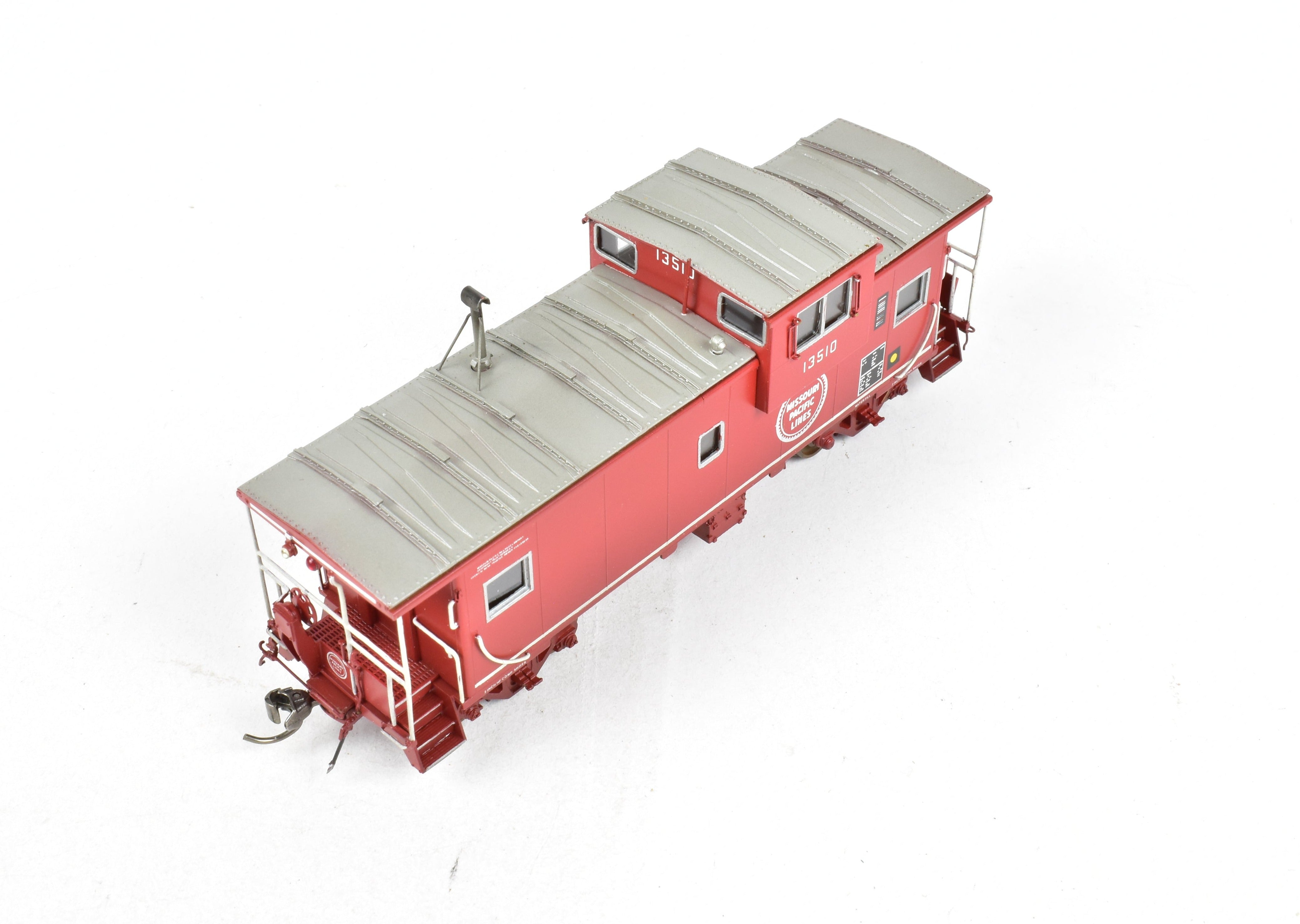 HO Scale Brass OMI Missouri Pacific International W-V Caboose, Pro-Painted & Weathered