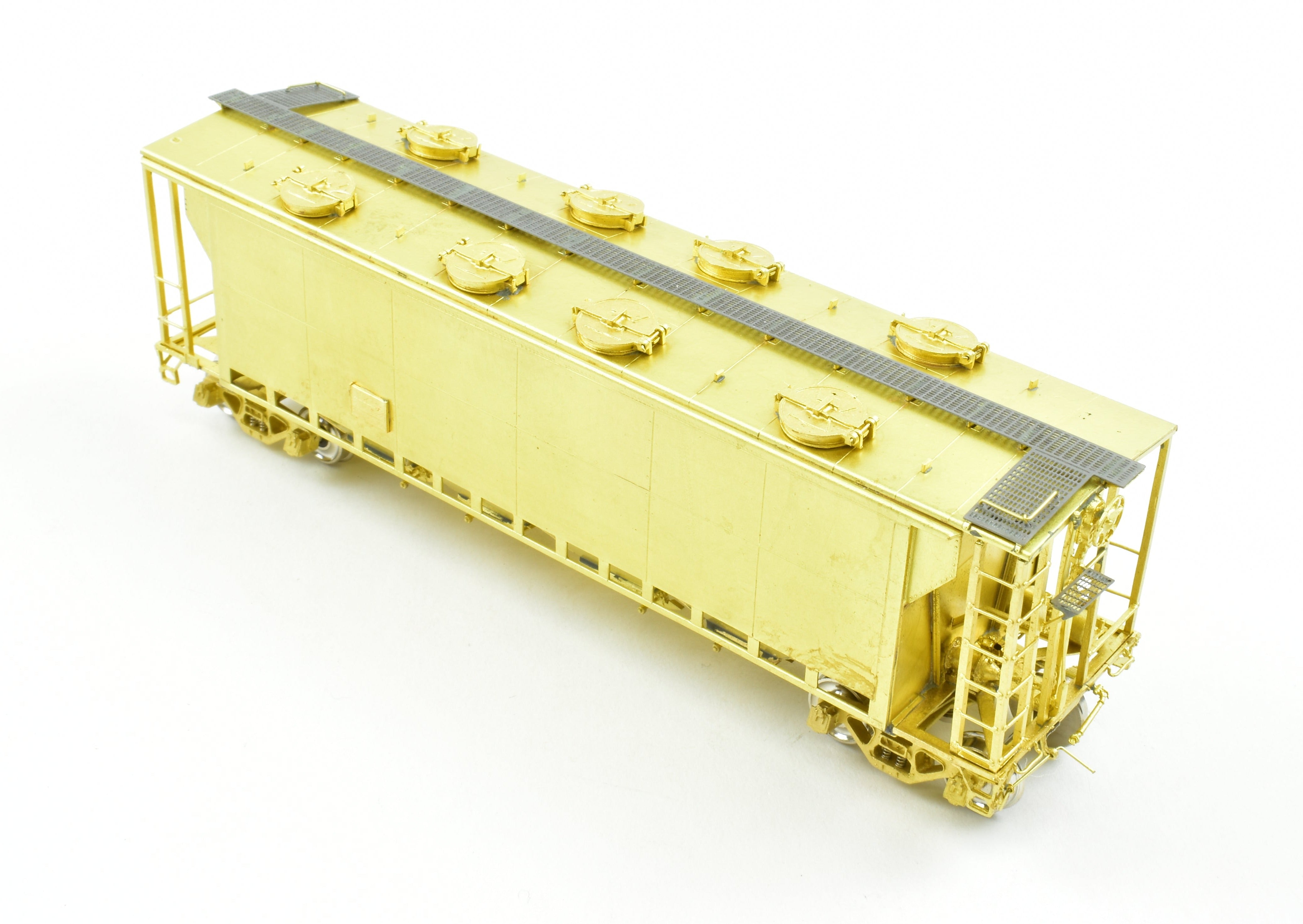 HO Scale Brass Slab Side Covered Hopper Model by Overland Models, Inc. (OMI) Representing Toronto Hamilton & Buffalo (TH&B) #2830 - 2859 Series