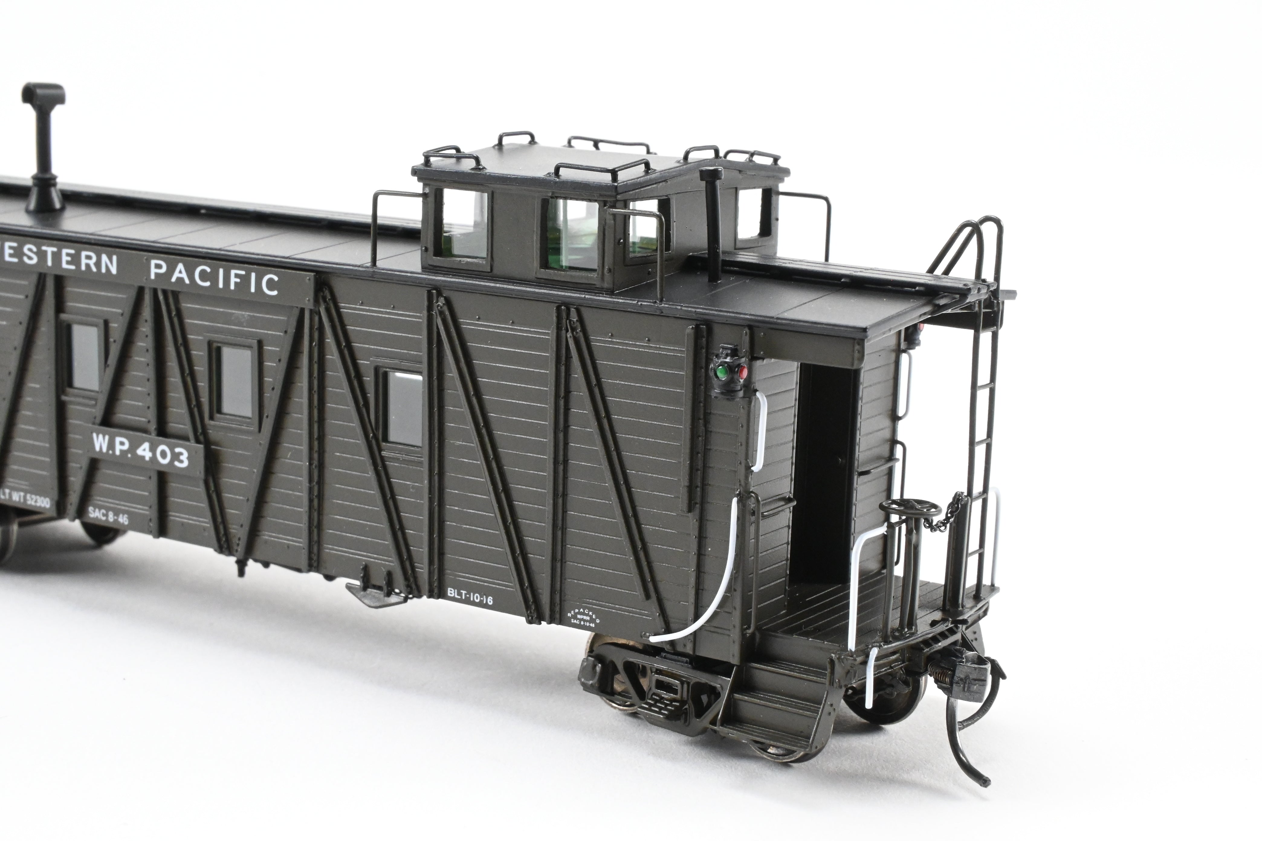 HO NEW Brass North Bank Line WP Western Pacific #403 Pullman Green Caboose with Side Door