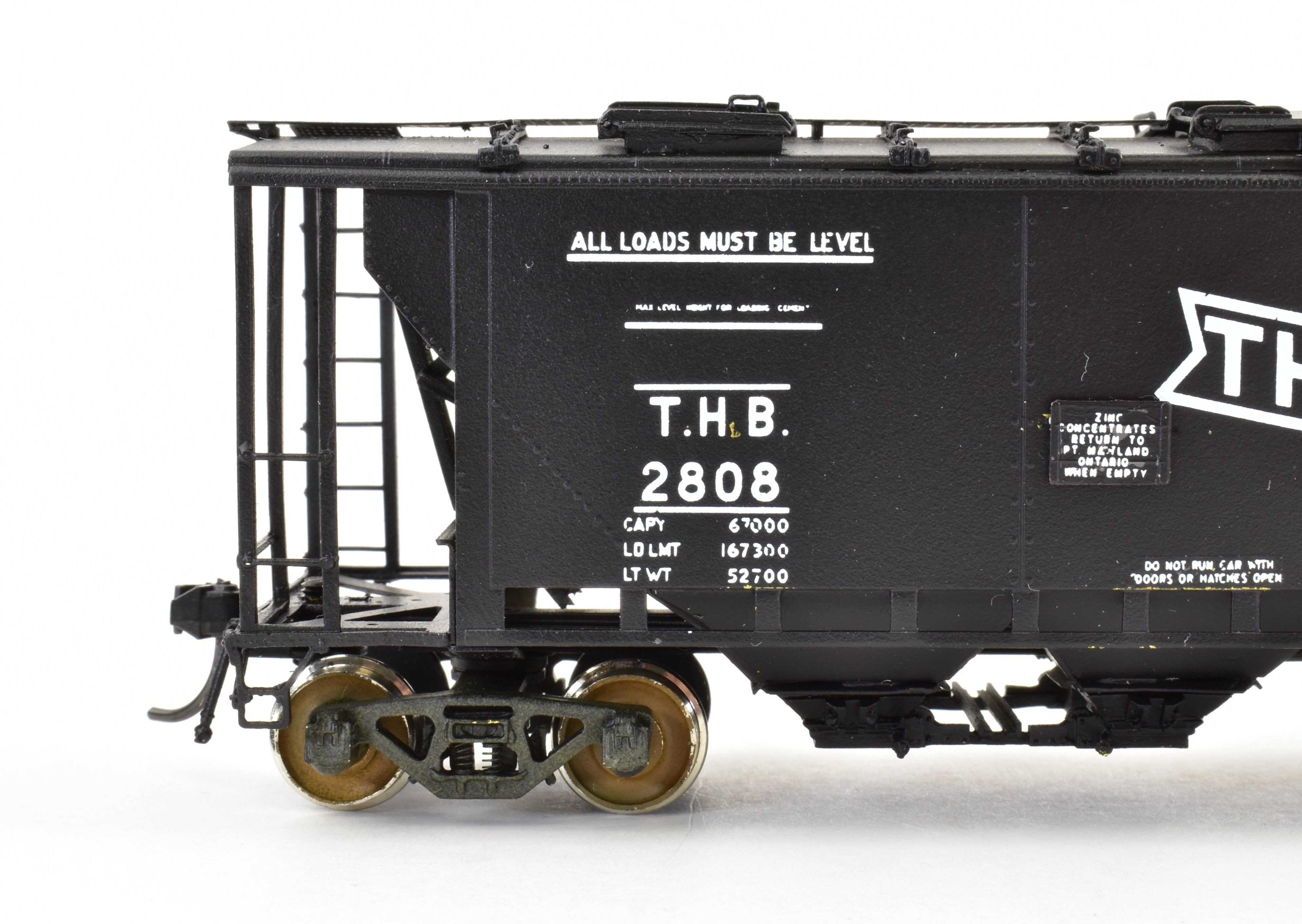 OMI HO Brass Custom Painted TH&B - CN Slab Side Covered Hopper Model