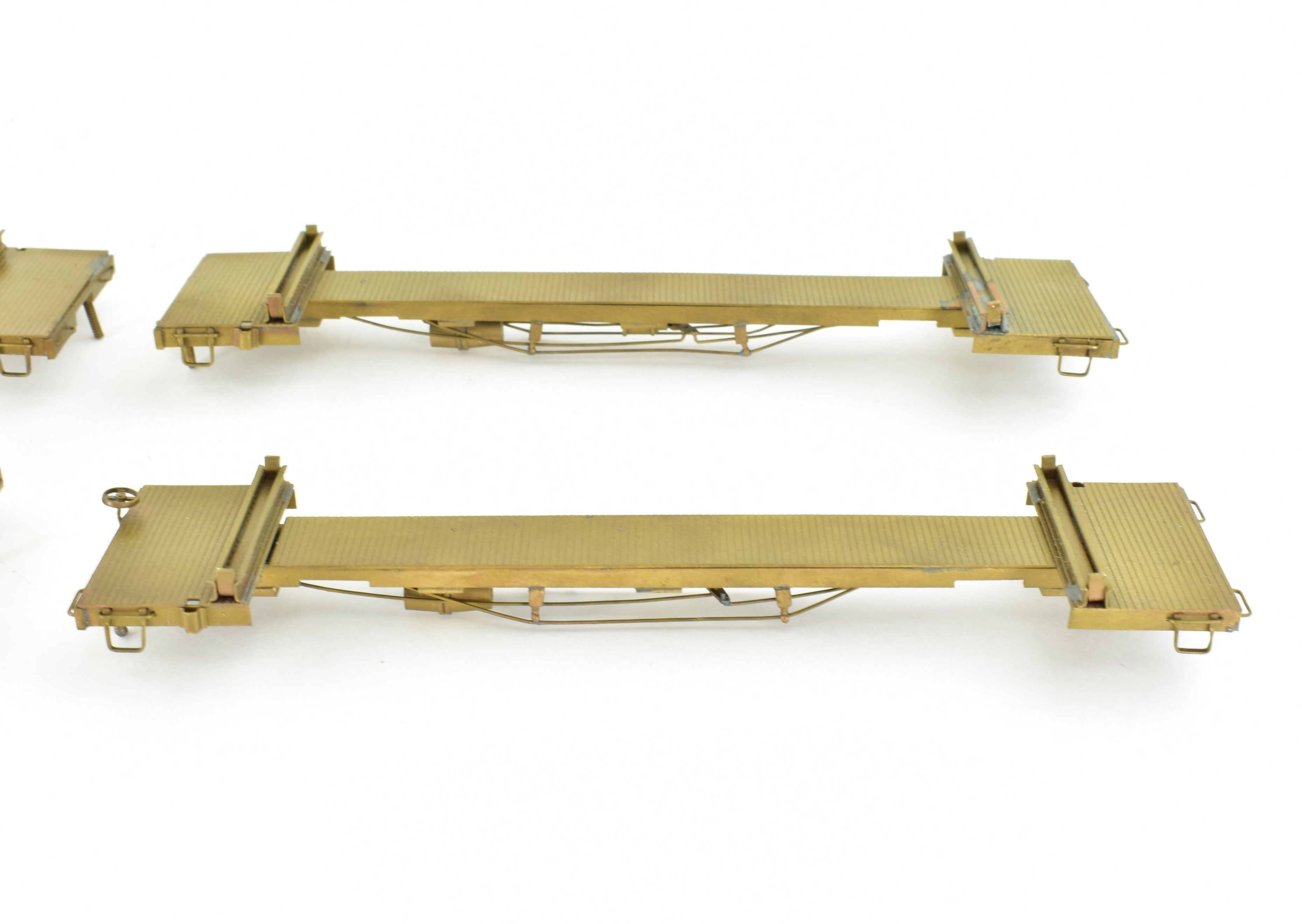 HO Brass 41' Log Cars 4-Pack by Far East Distributors, No Trucks