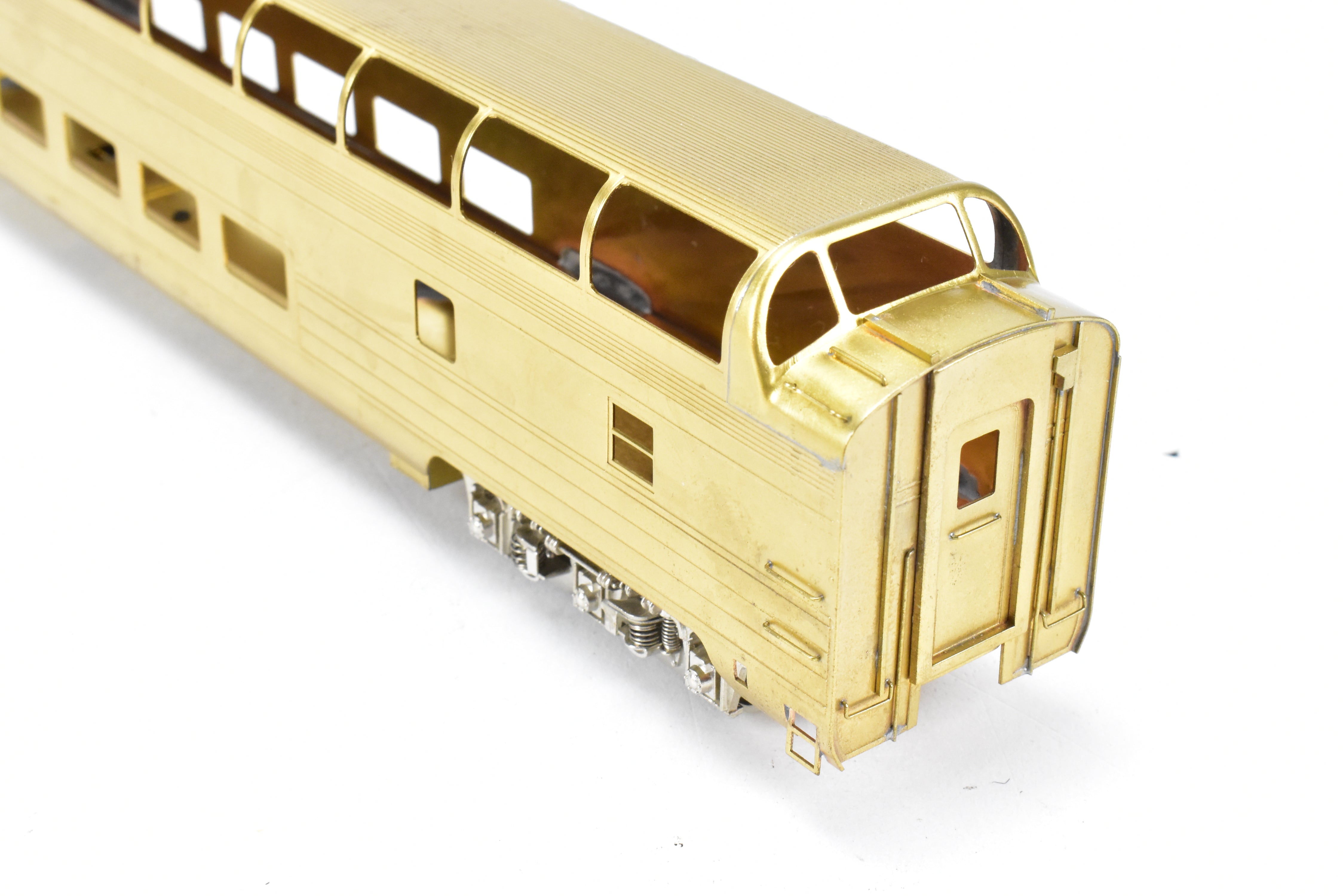 HO Scale Brass Model of Oriental Limited GN - Great Northern Empire 1390 Budd Super Dome Lounge Train Car