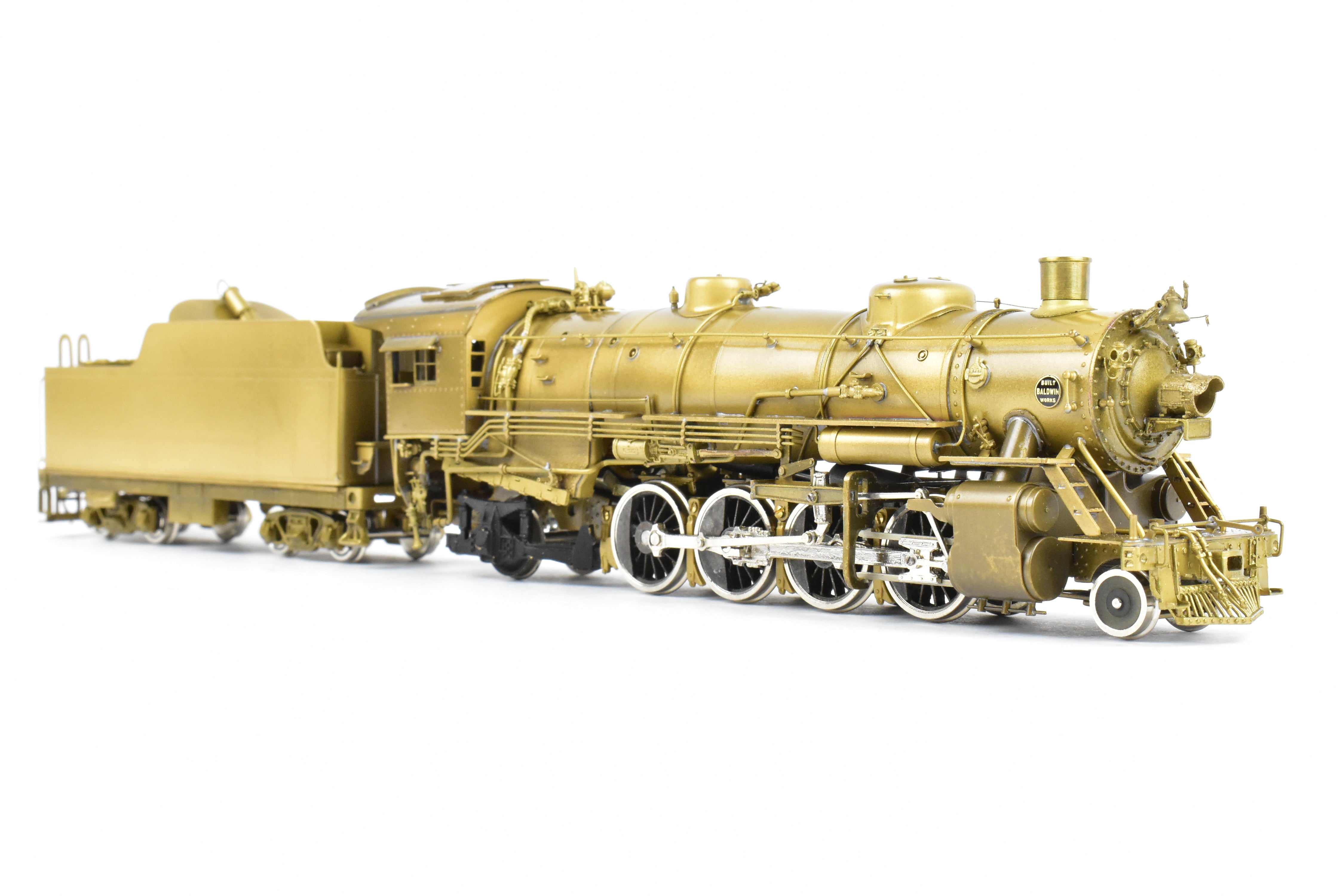 High - Quality HO Scale Brass Pacific Fast Mail (PFM) Model of United States Railway Administration (USRA) 2 - 8 - 2 Light Class Mikado Locomotive from 1977 Run, Sold As - Is