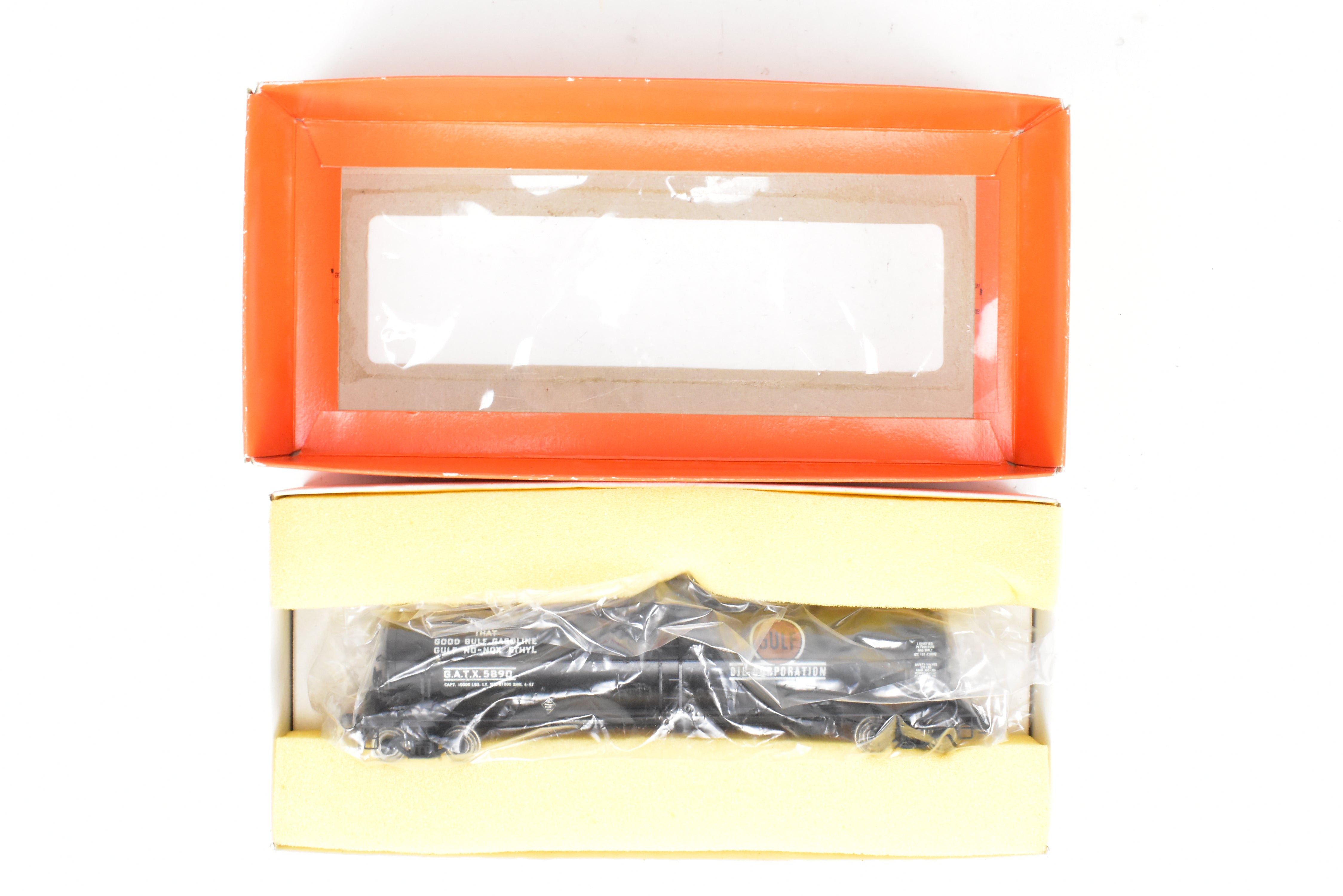 HO Scale Brass Precision Scale Co. Model 16,000 Gallon Tank Car with Gulf Oil Corporation Decals for Railroad Enthusiasts