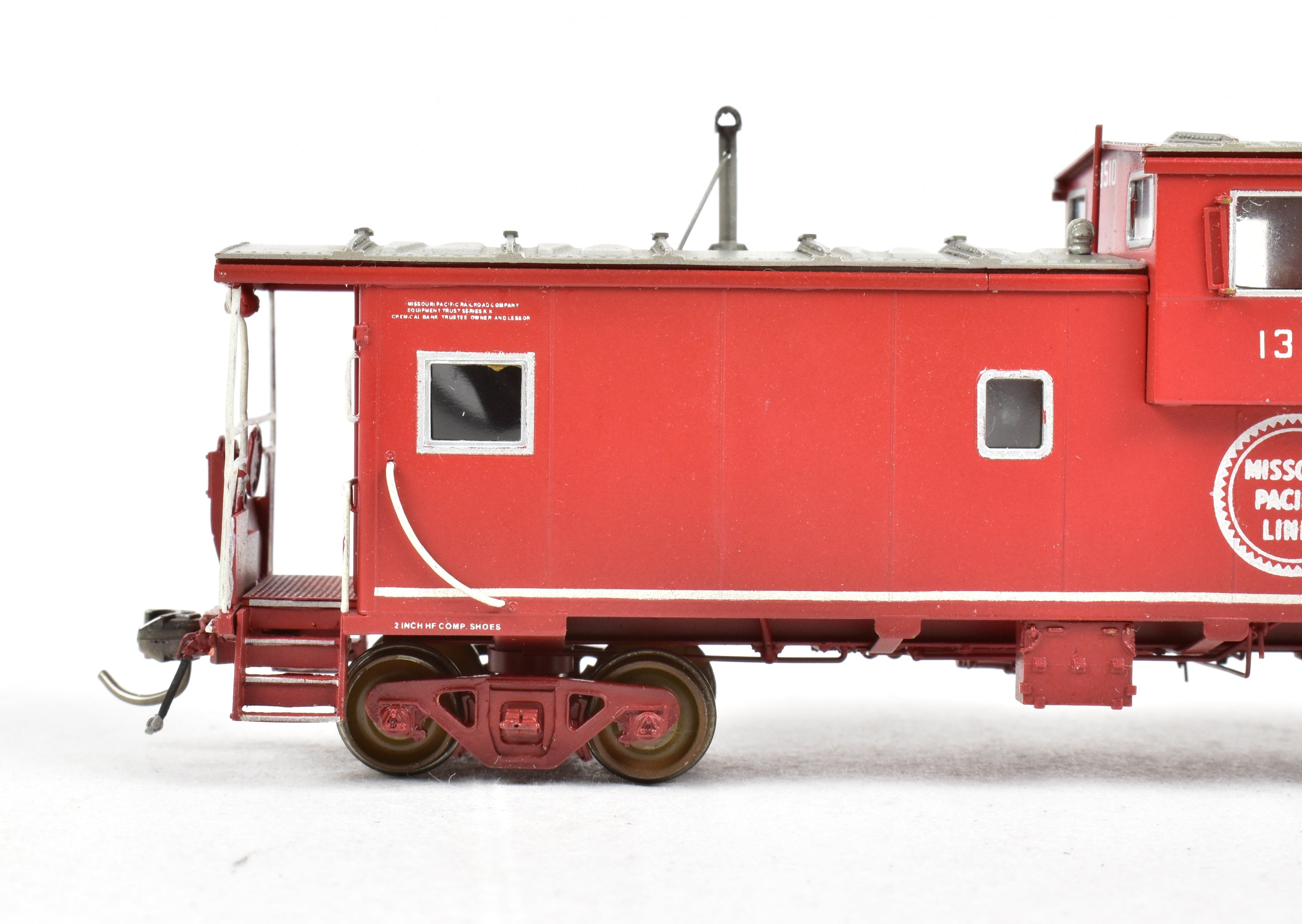 HO Scale Brass OMI Missouri Pacific International W-V Caboose, Pro-Painted & Weathered