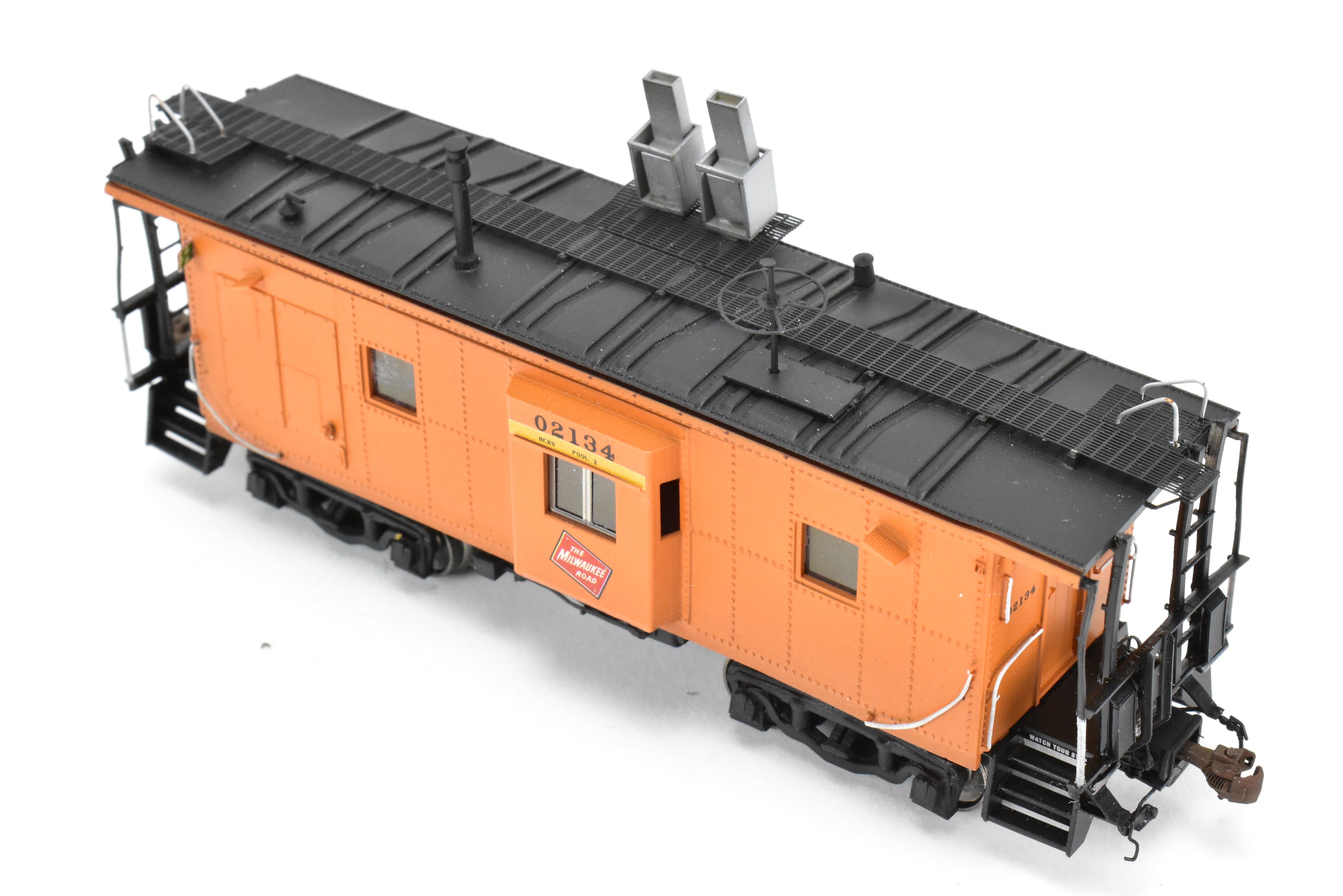 HO Scale 3D Printed Custom Painted Milwaukee Road Thrall Bay Window Caboose Model