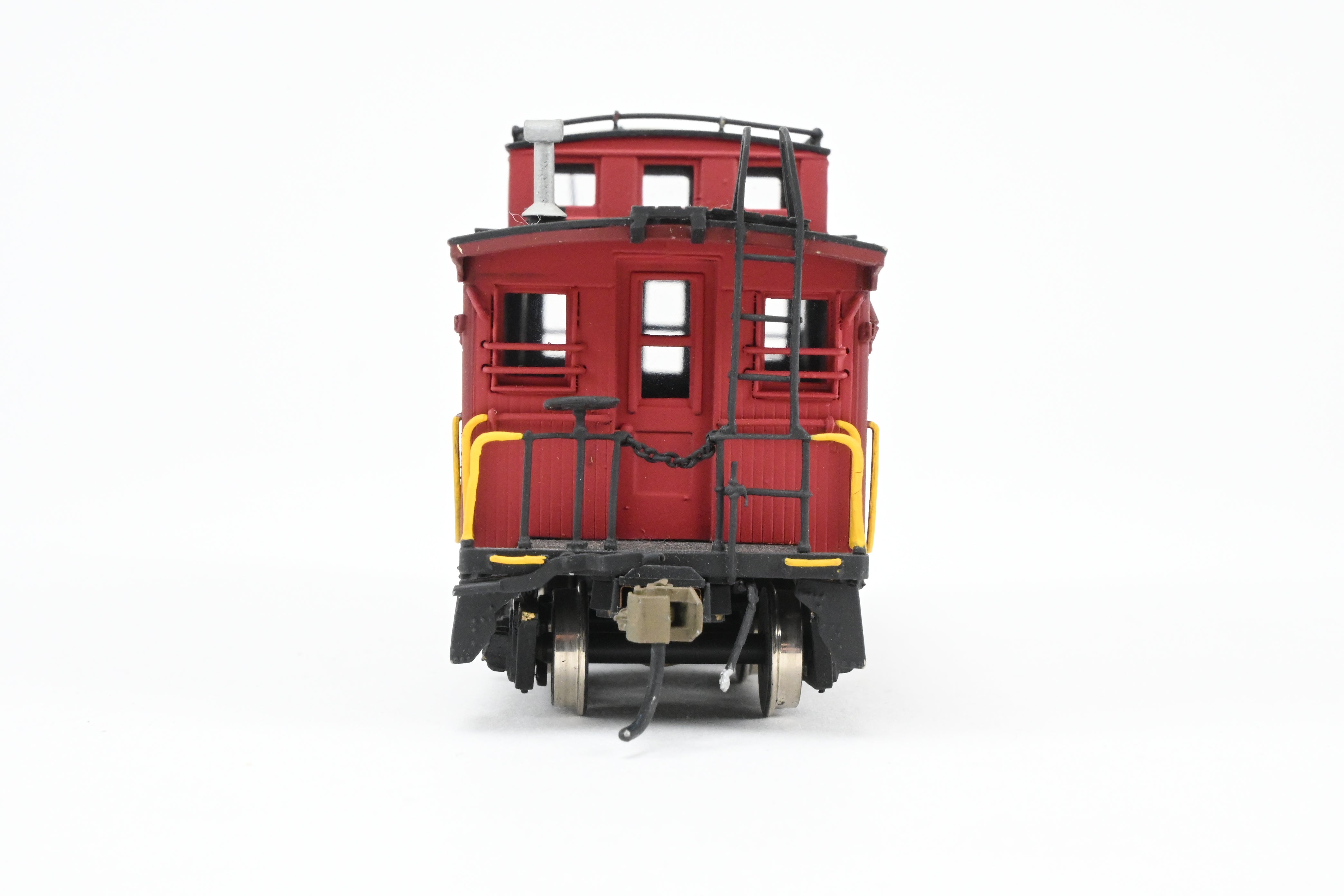 OMI Overland Models, Inc. Custom Painted B&M Boston & Maine Wood Caboose #104647