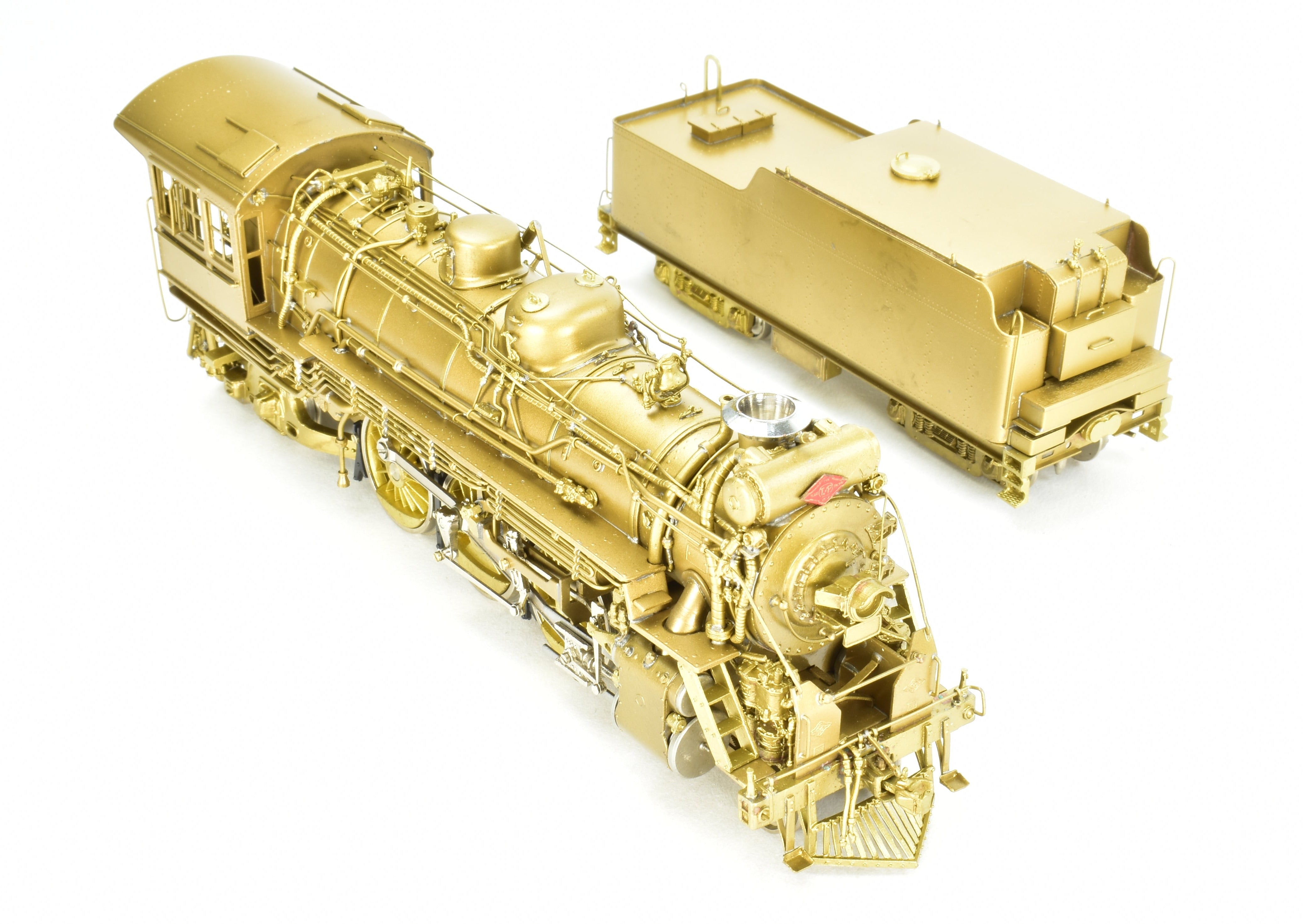HO Scale Brass Hallmark Models Texas & Pacific 4-6-2 700 P-1-b Steam Locomotive Model