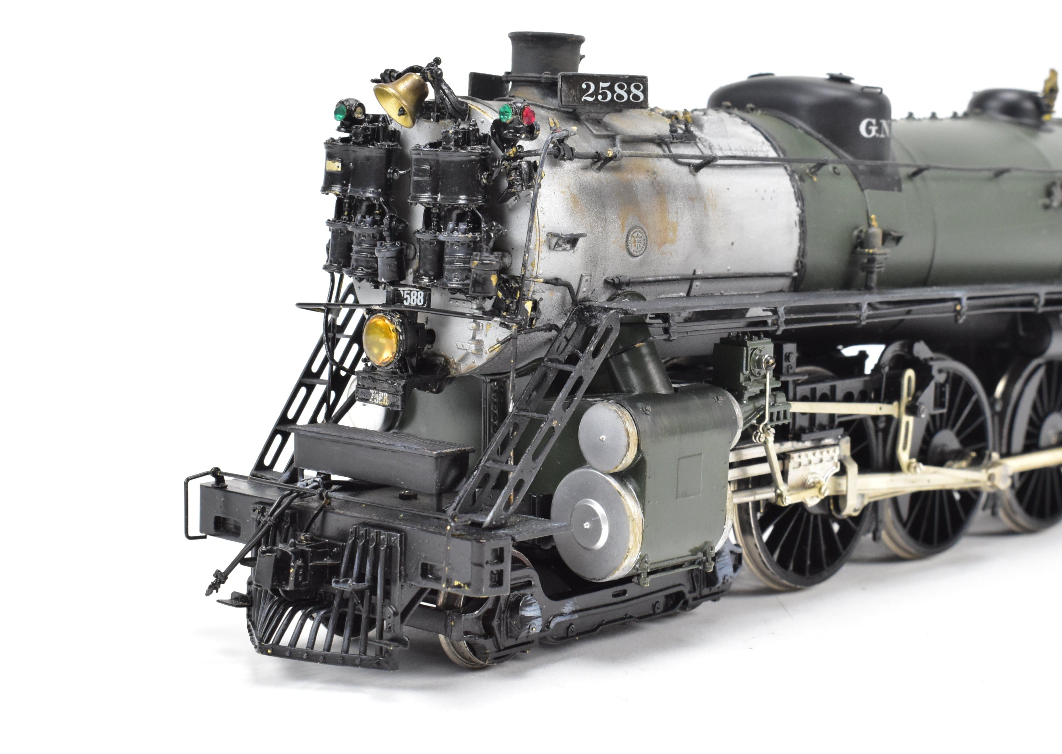 O Scale Brass Model Train - Sunset Models Great Northern S - 2 Class 4 - 8 - 4 Custom Painted Locomotive No. 2588