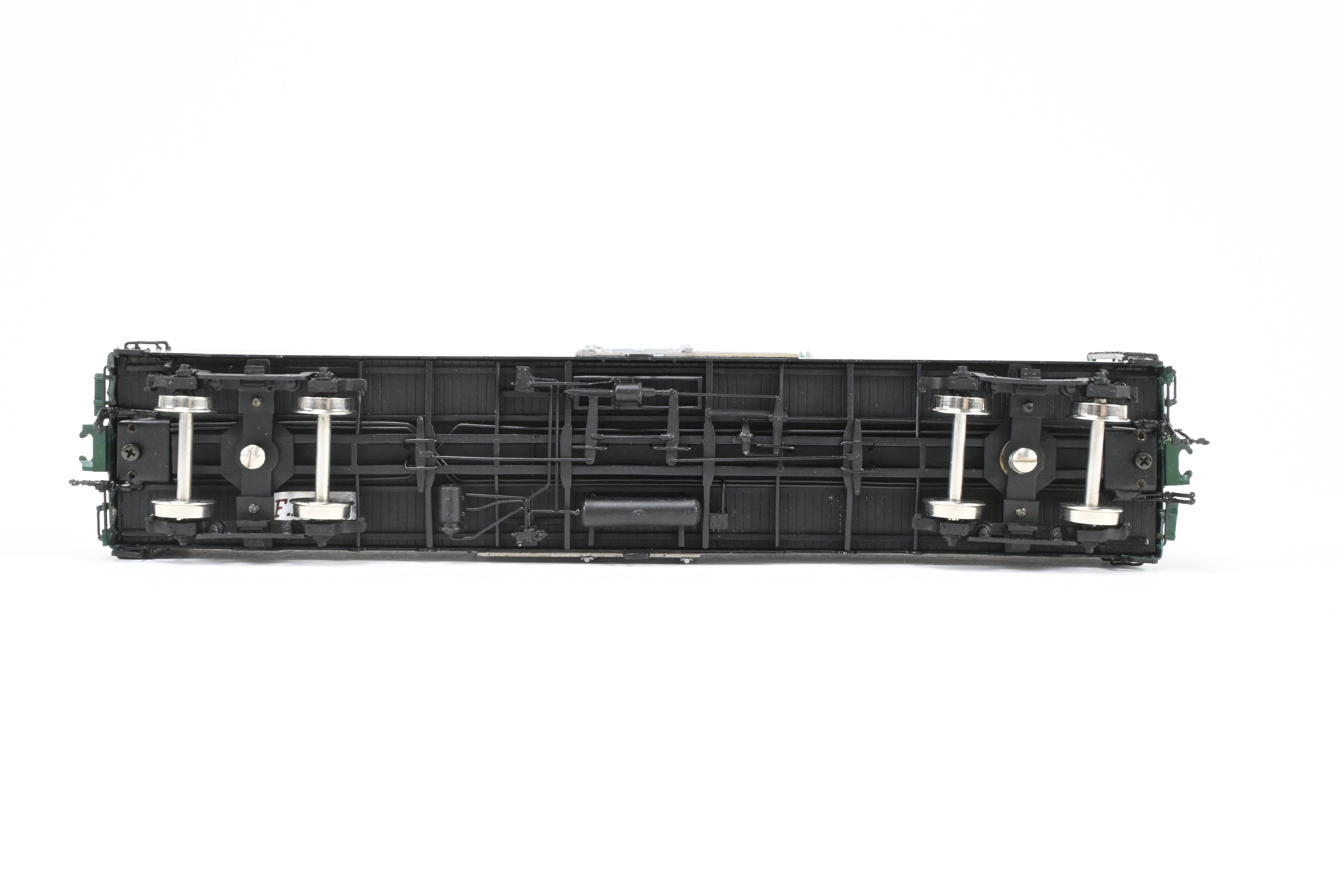 1993 HO Brass Challenger Imports 52' Steel Express Refrigerator Car