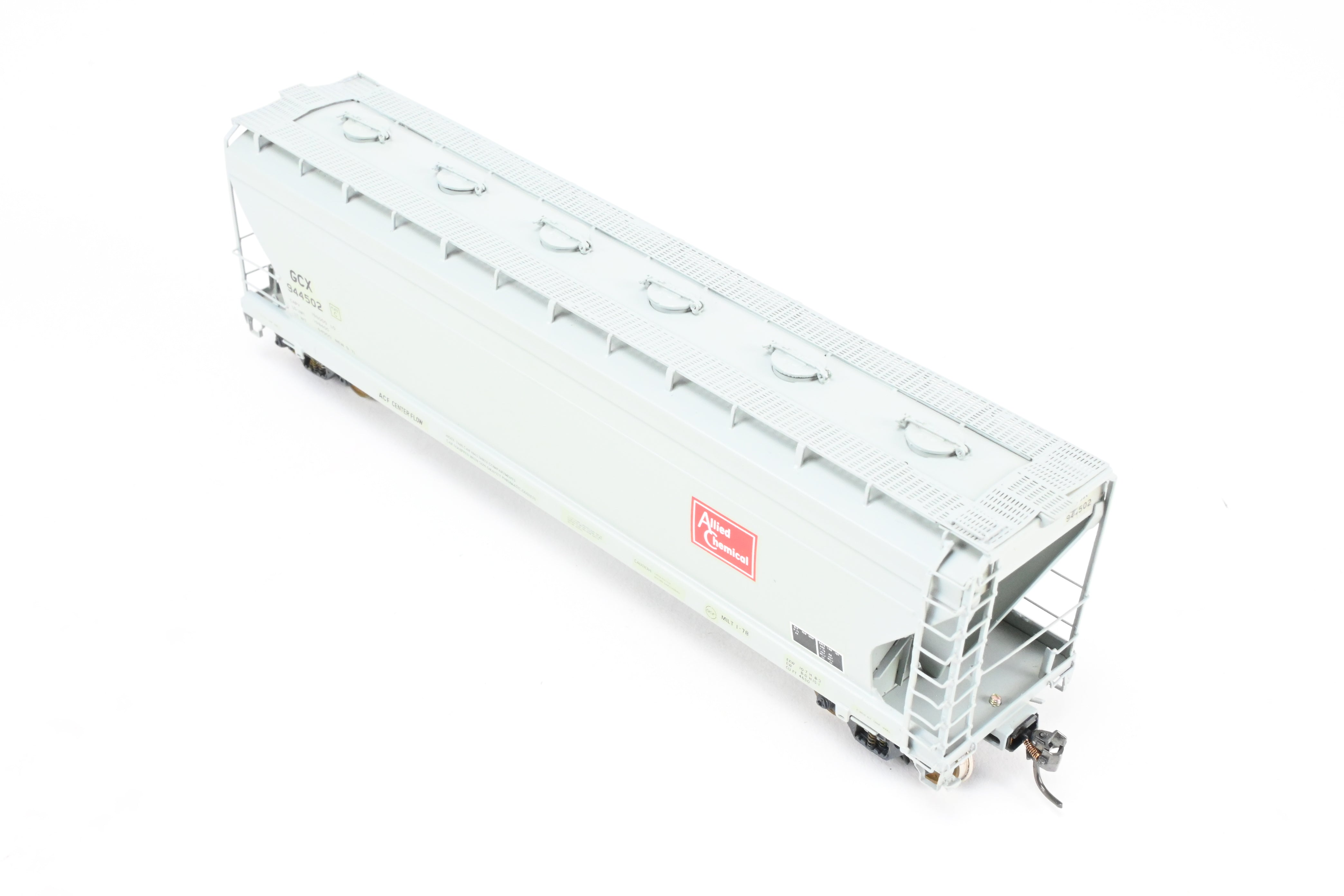 HO Scale Brass Model - Overland Models, Inc. Various Roads ACF 3 - Bay Counterflow 4650 Cubic Feet Covered Hopper Railway Model with 6 Round Hatches for CP Allied Chemical #944502