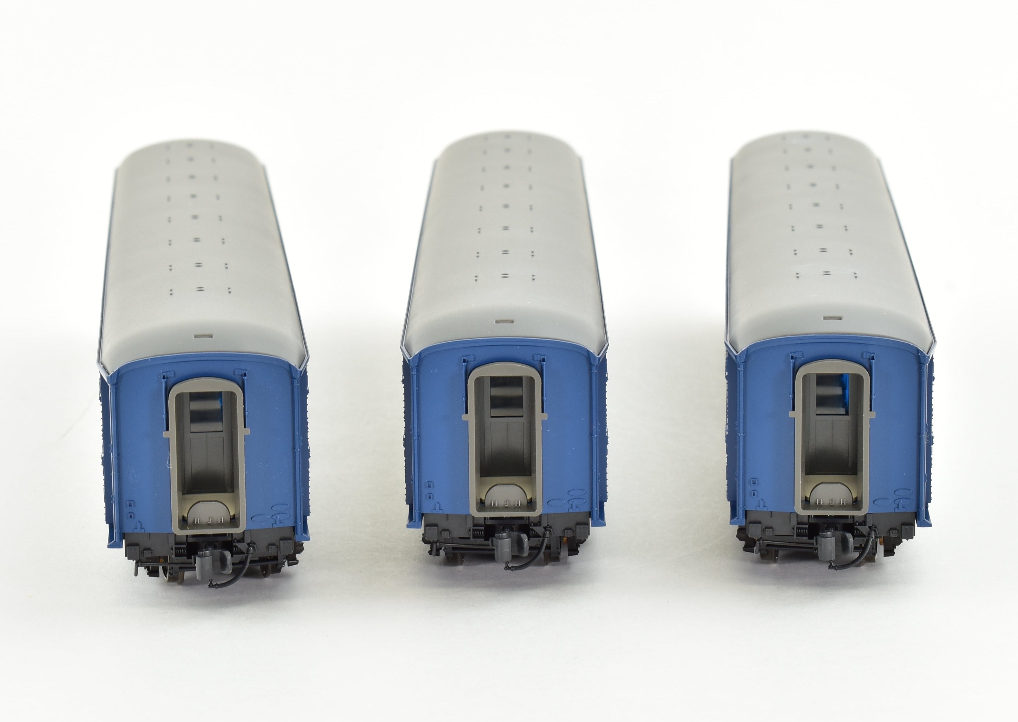 Kato J Scale Japanese National Railways OHA-35 Set of 3 Blue FP Passenger Cars