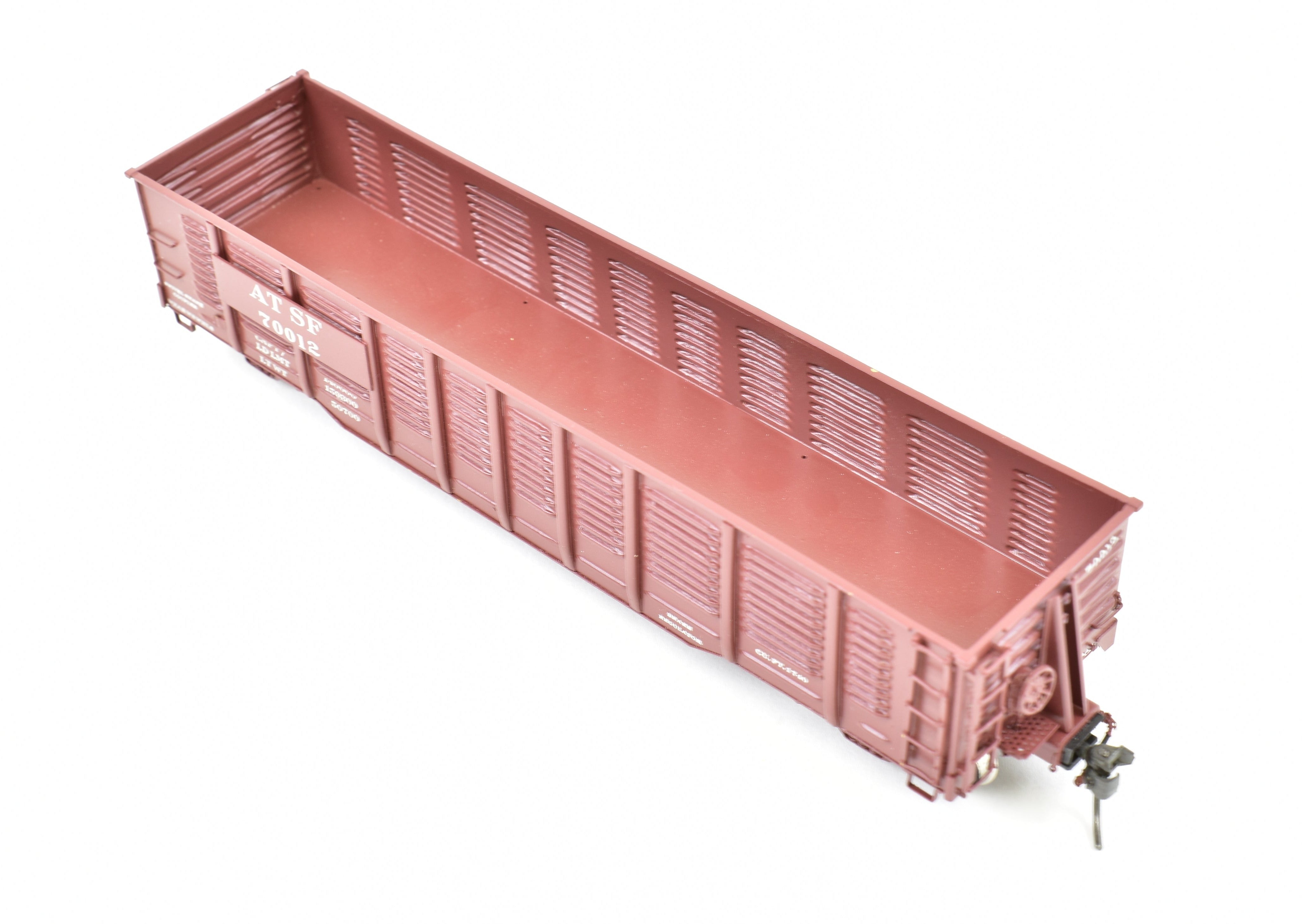 HO Scale Brass Gondola Model by OMI - Overland Models, Inc., ATSF - Santa Fe 100 Ton Pro - Painted Gondola with Road Number 70012