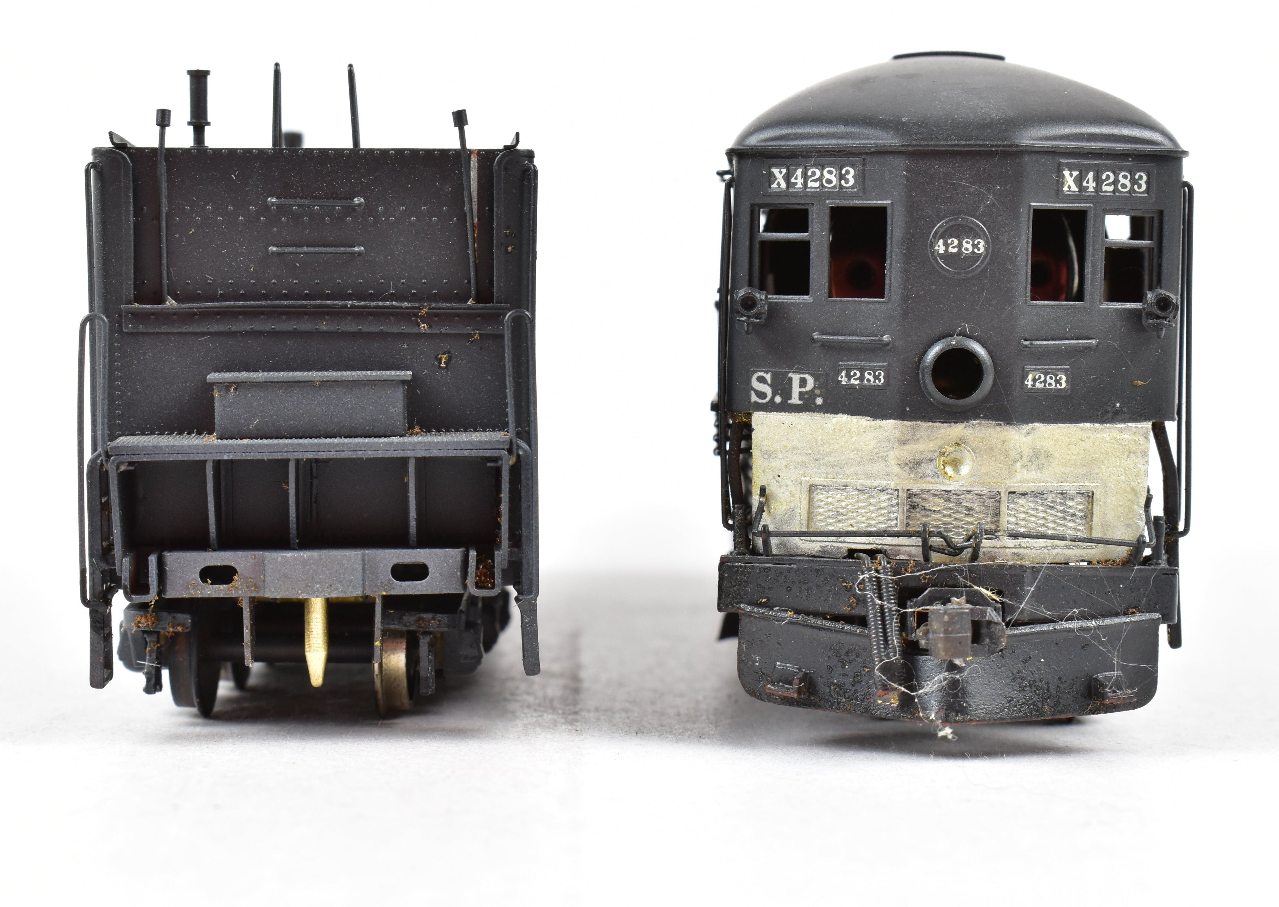 HO Scale Brass Balboa Southern Pacific AC - 12 4 - 8 - 8 - 2 Cab Forward #4283 Weathered Model