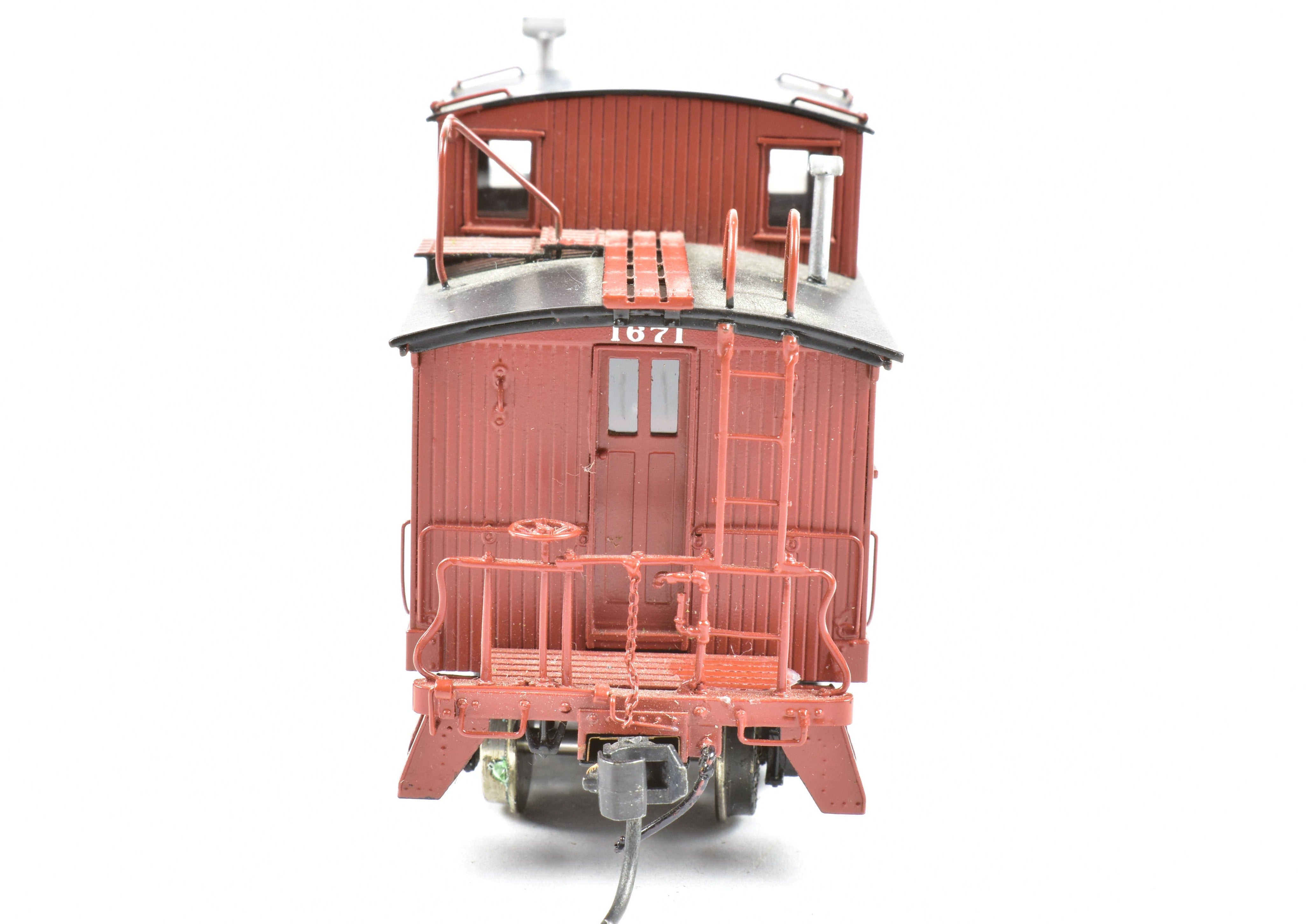 HO Scale Brass Northern Pacific 24' Wood Caboose #1600 Series V3 Factory Painted
