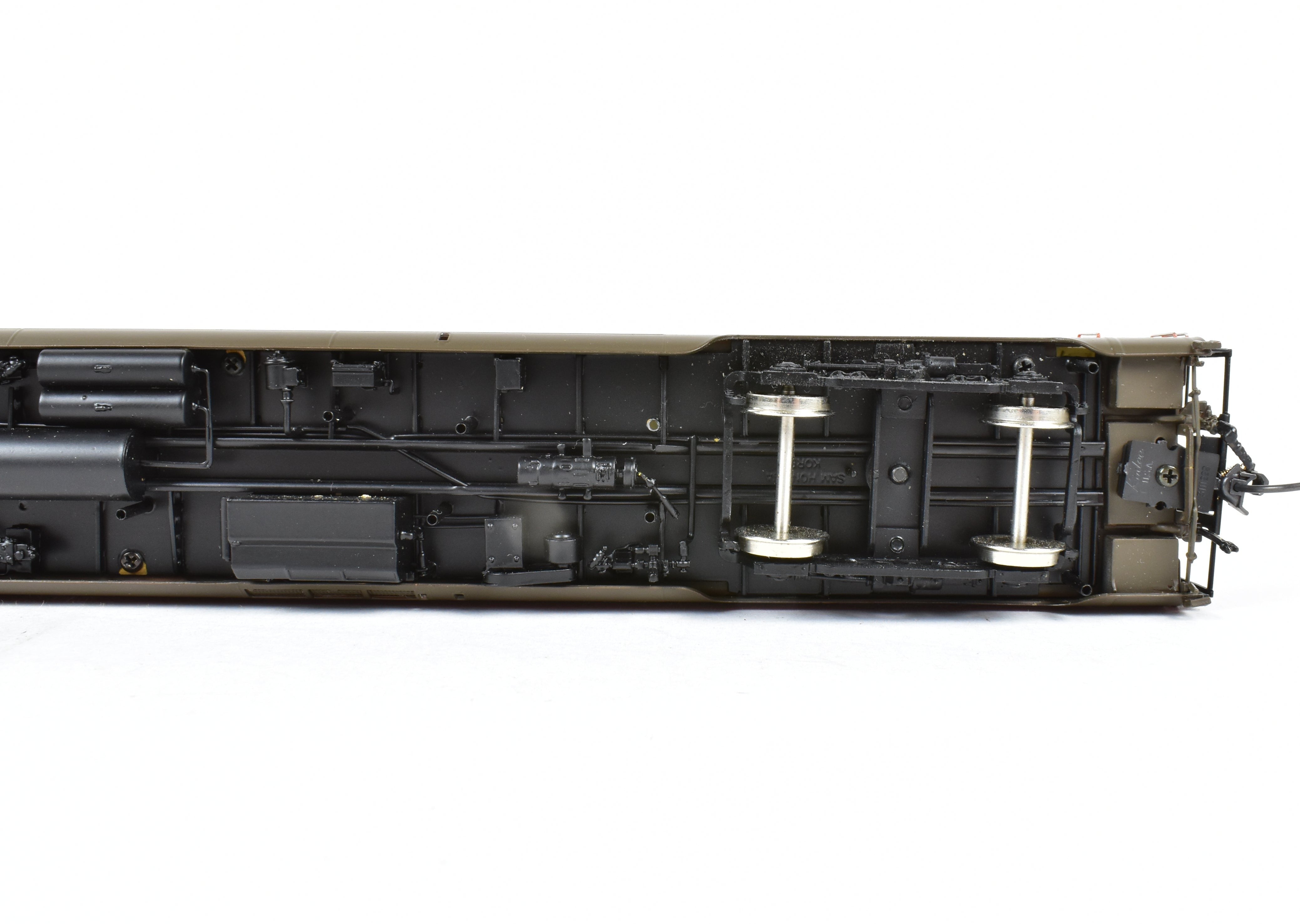 HO Scale Brass Key Imports GN - Great Northern Glacier Series Single Sleeper Car Professionally Painted for Collectors