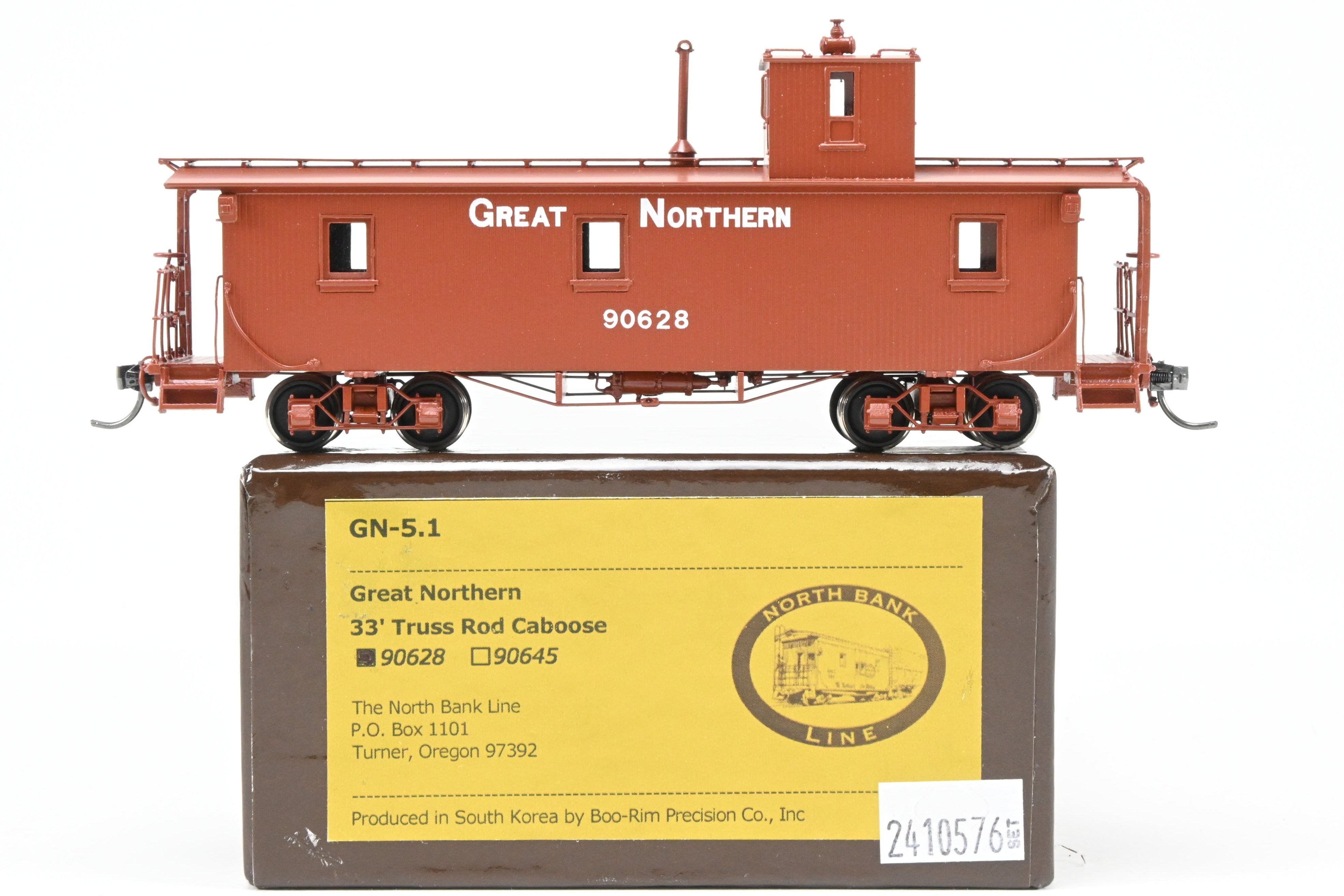HO Scale Brass Connector North Bank Line Great Northern 33-Foot Truss Rod Caboose Model No. 90628
