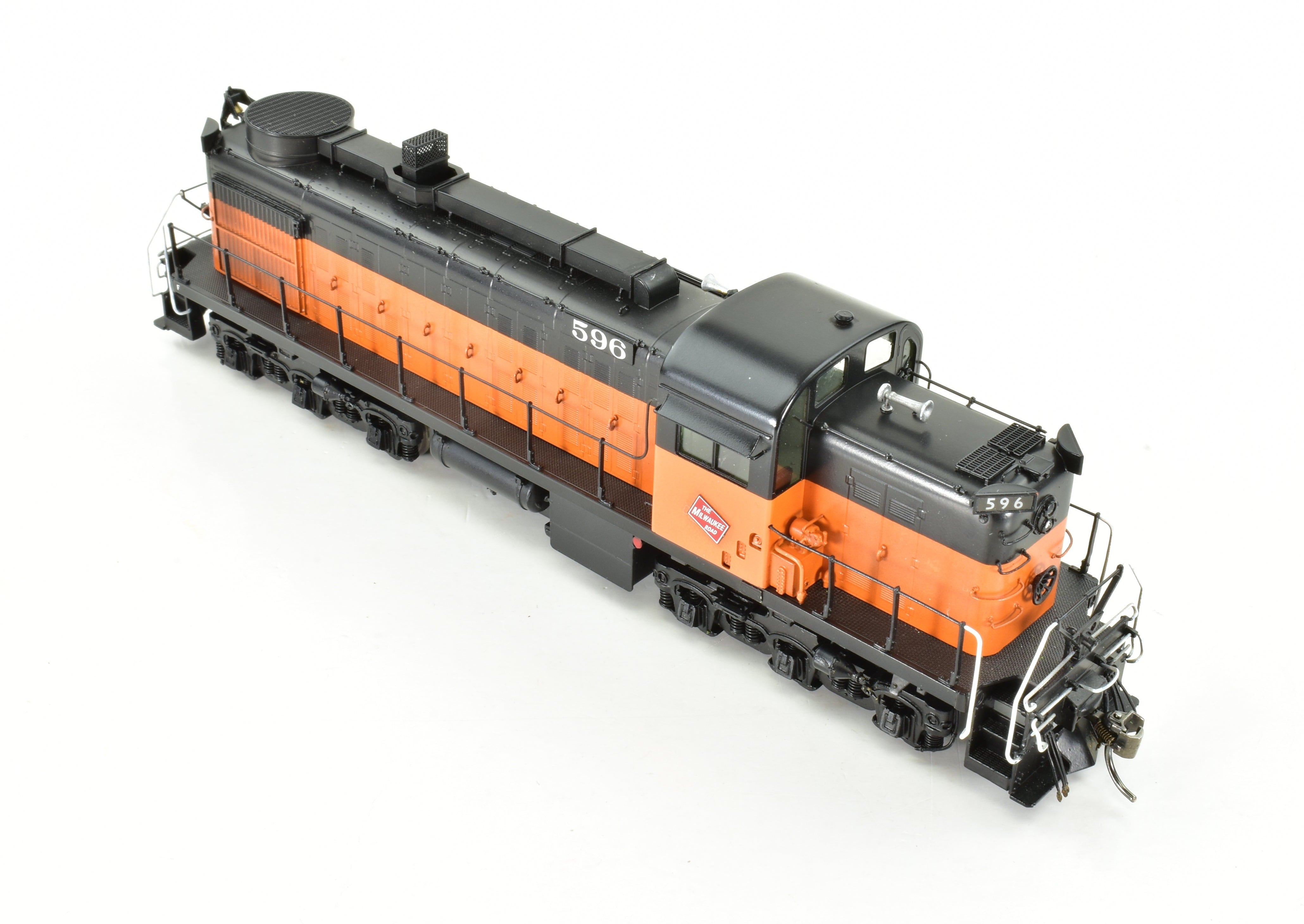 HO Scale Brass Alco RSC-2 DCC & Sound Model - Milwaukee Road Factory Painted