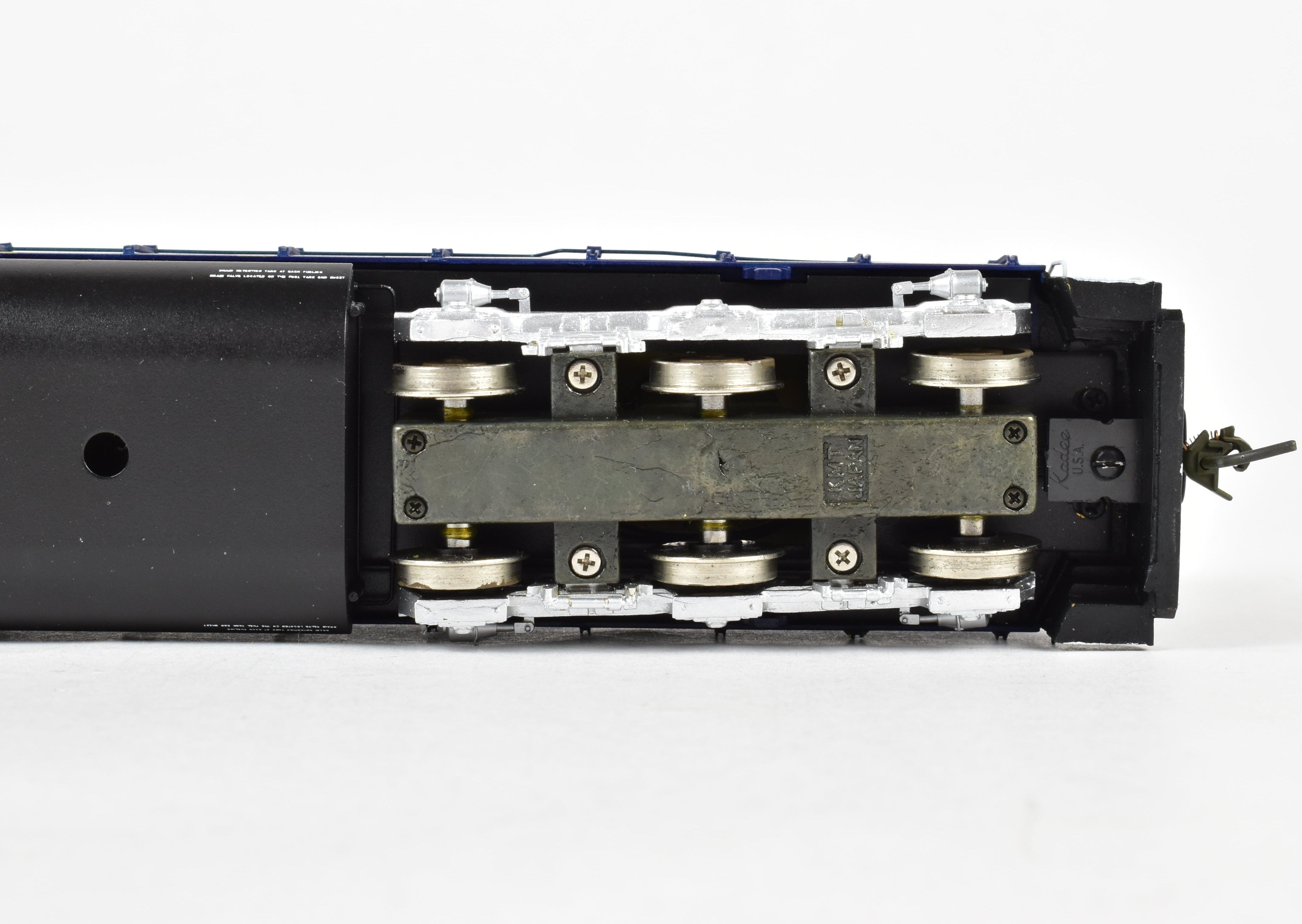 HO Scale Brass Hallmark Models MPI - Motive Power International EMD SD45 Diesel Locomotive Standard Version with C/P No. 9018