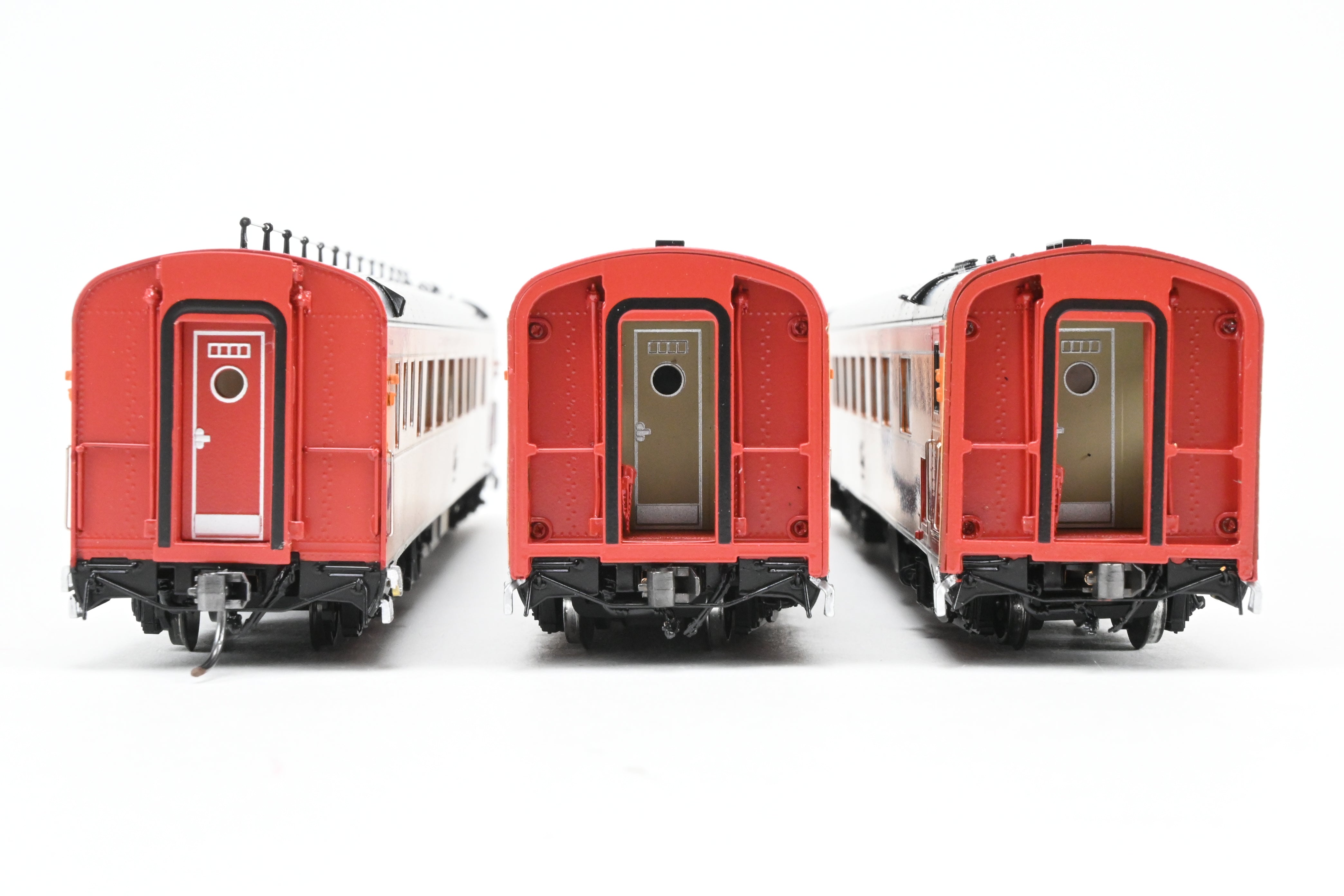 HO Scale Brass CON CIL Model Train Cars - Challenger Imports Special Edition - Southern Pacific 1955 Shasta Daylight 3-Pack B Add-On Set with Front Part