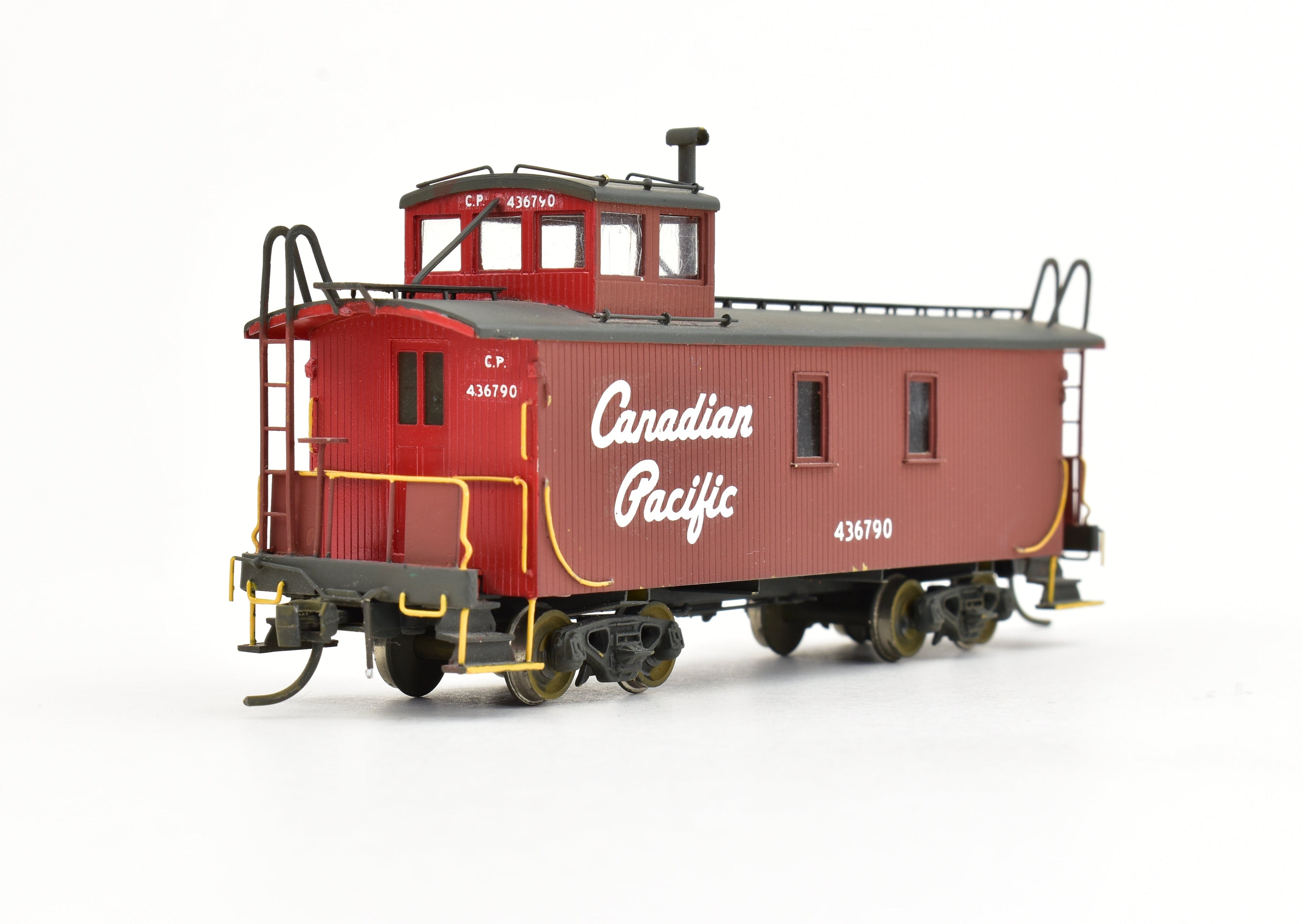 Custom Painted HO Brass Van Hobbies Canadian Pacific Railway Wood Sheathed Caboose