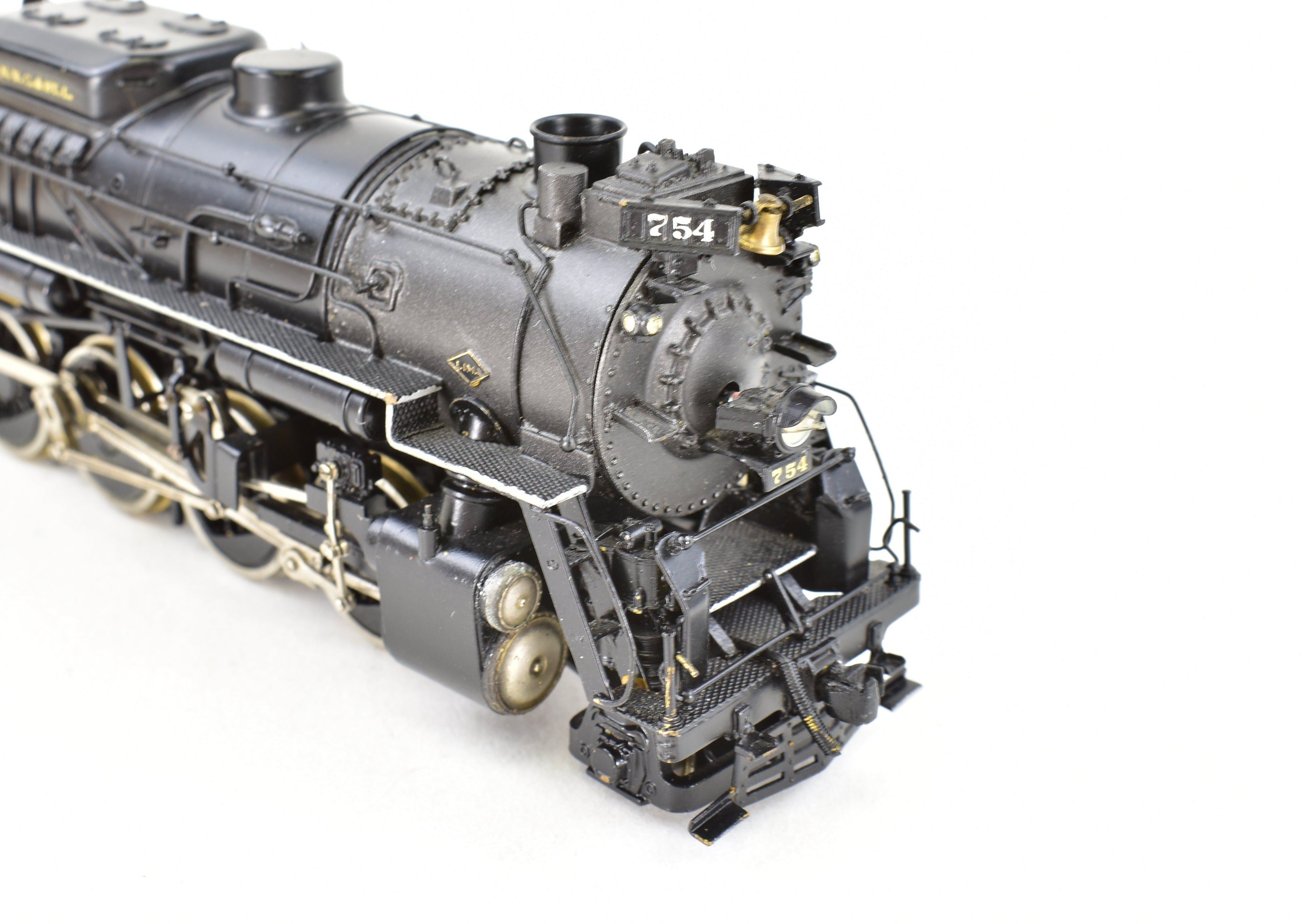 Custom Painted HO Brass PFM - United NKP Nickel Plate Road 2-8-4 Berkshire Model