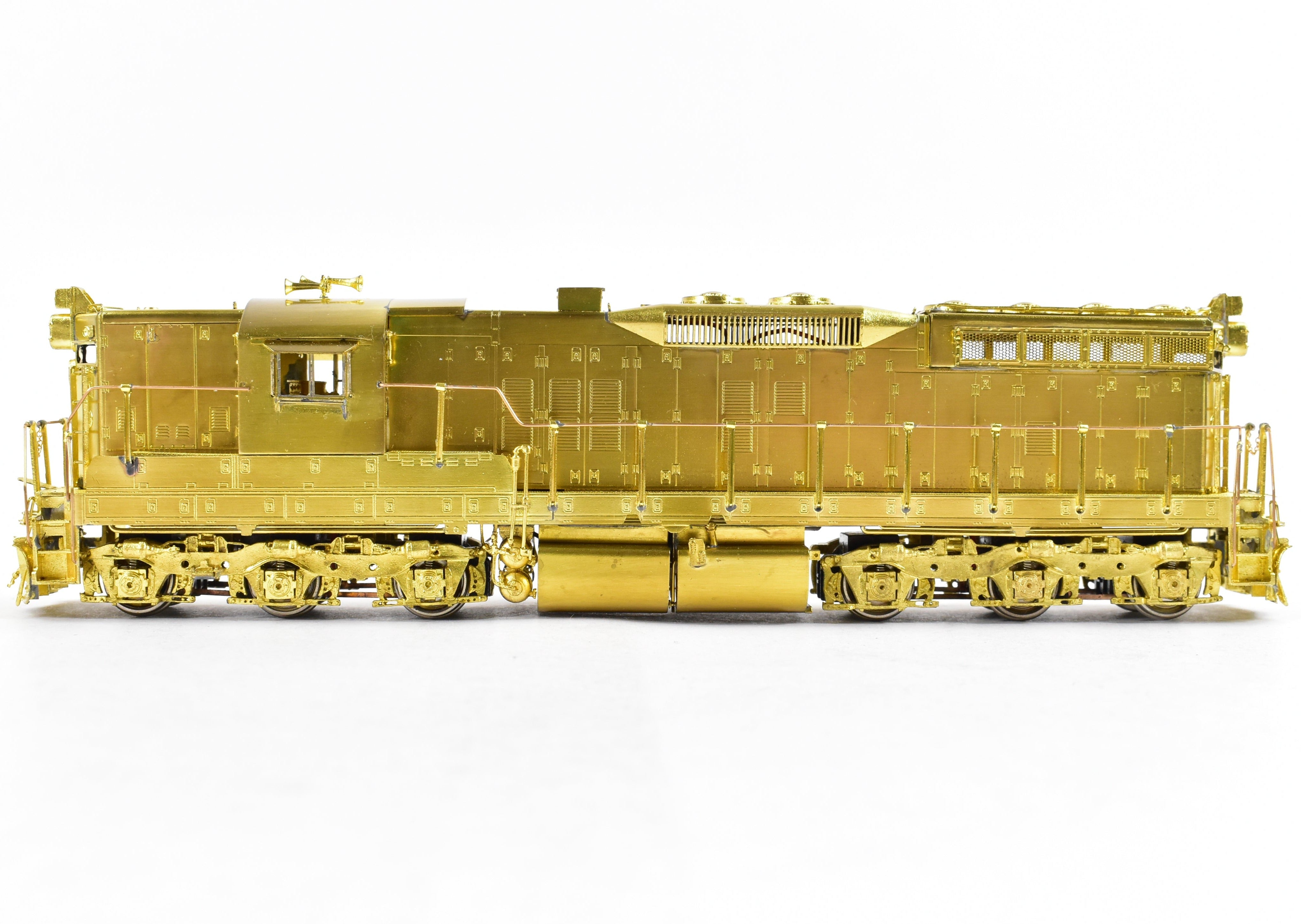 HO Scale Brass Model Train - Overland Models Inc. (OMI) Southern Pacific (SP) EMD SD9E Locomotives with Road Numbers 4300 - 4400