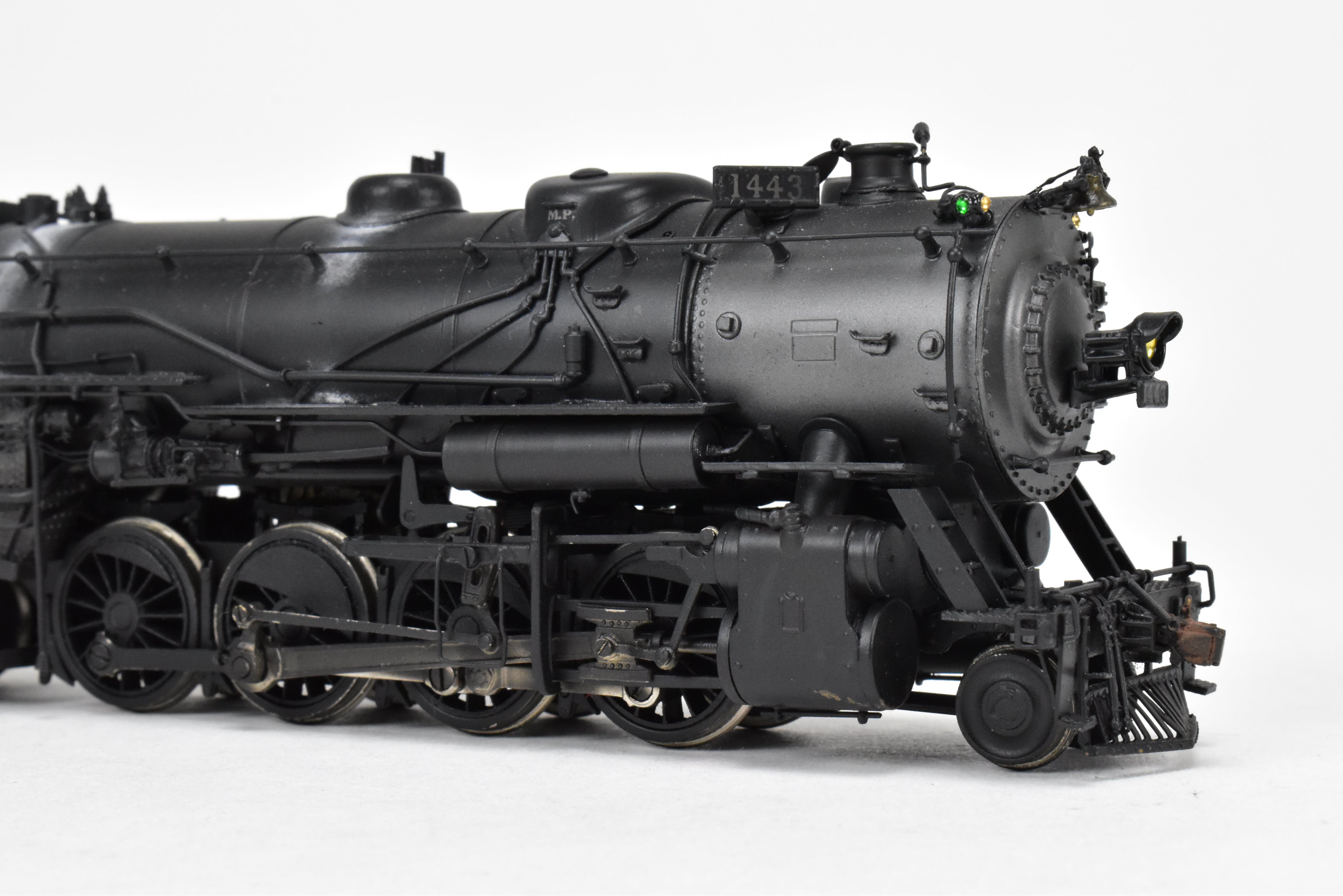 HO Brass Hallmark Models Missouri Pacific 1400 Series 2-8-2 Mikado #1443 with Light Weathering