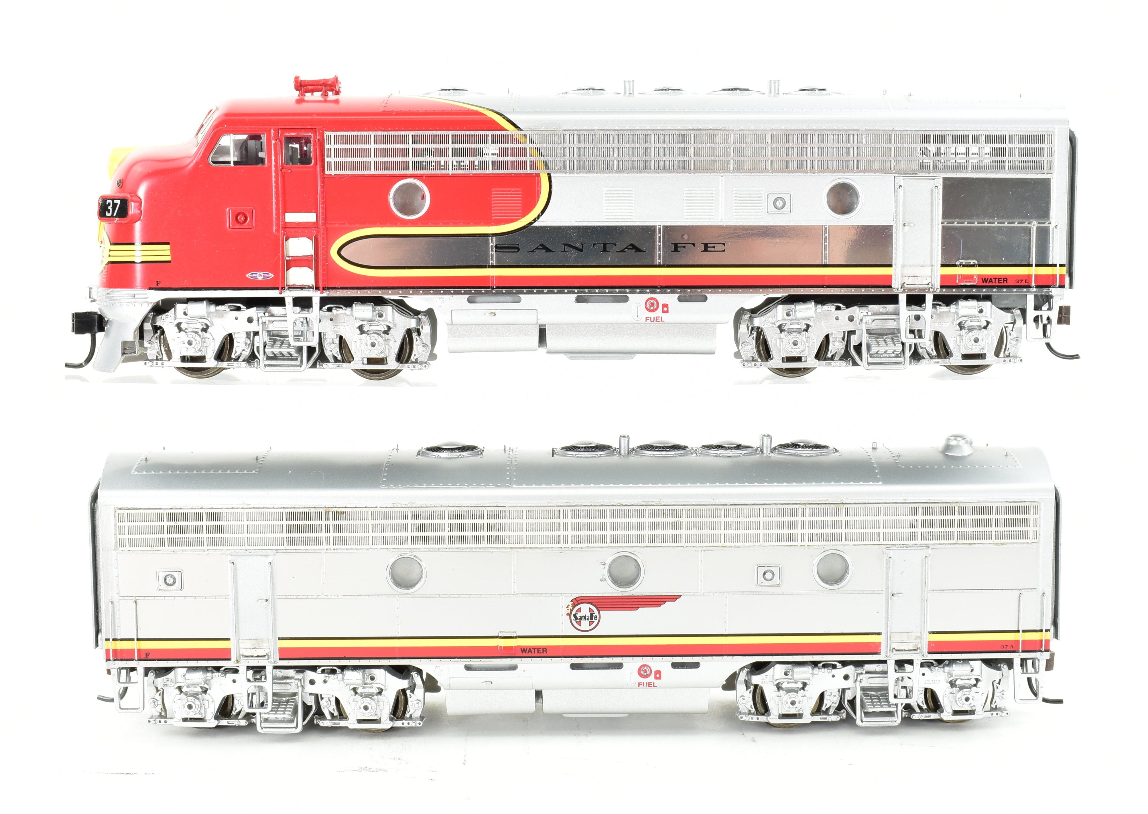 Athearn Genesis ATSF Santa Fe EMD F7A/F7B Phase I Set #37L & 37A First Run
