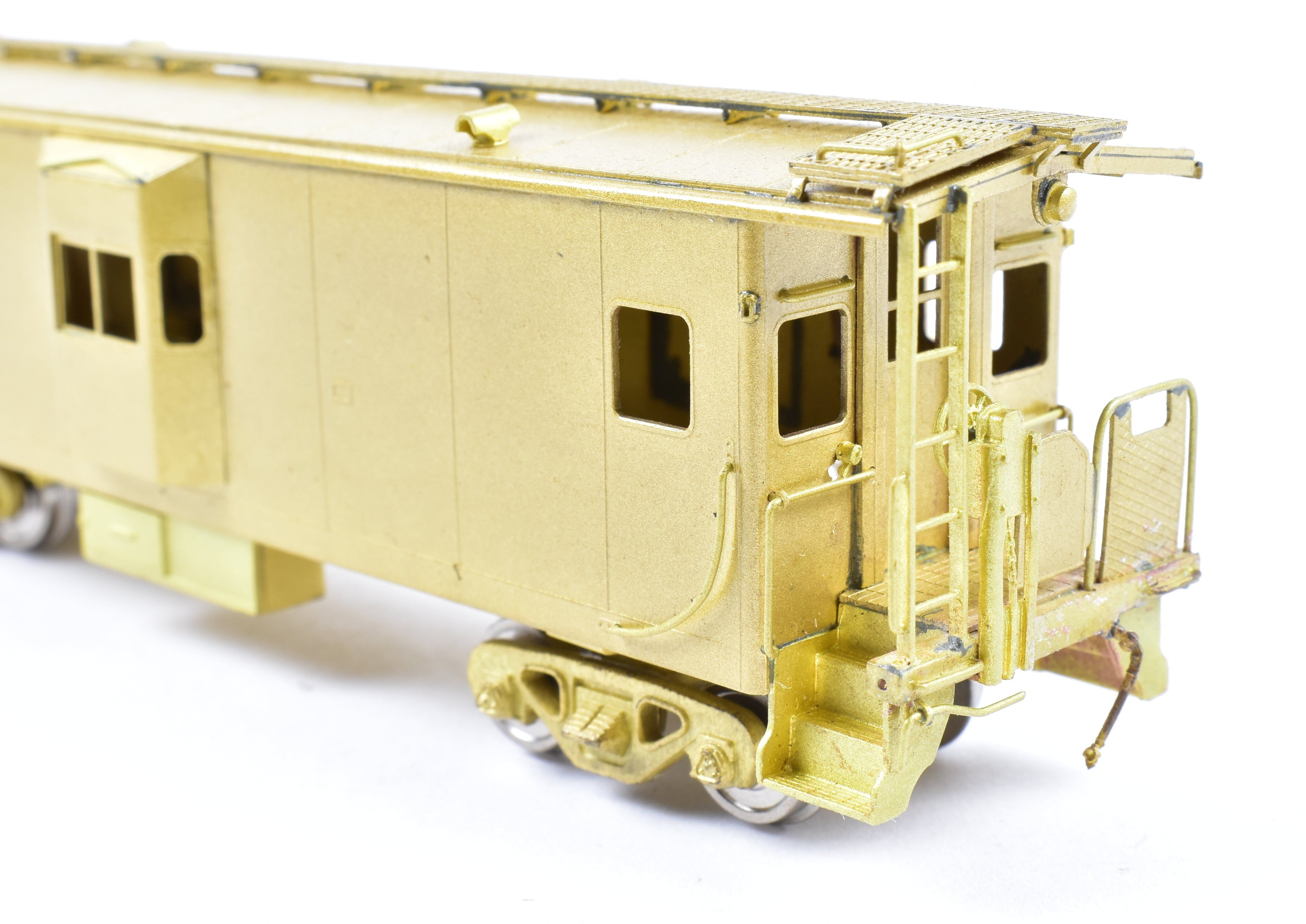 HO Scale Brass Model of the Oriental Limited Great Northern Bay Window Caboose