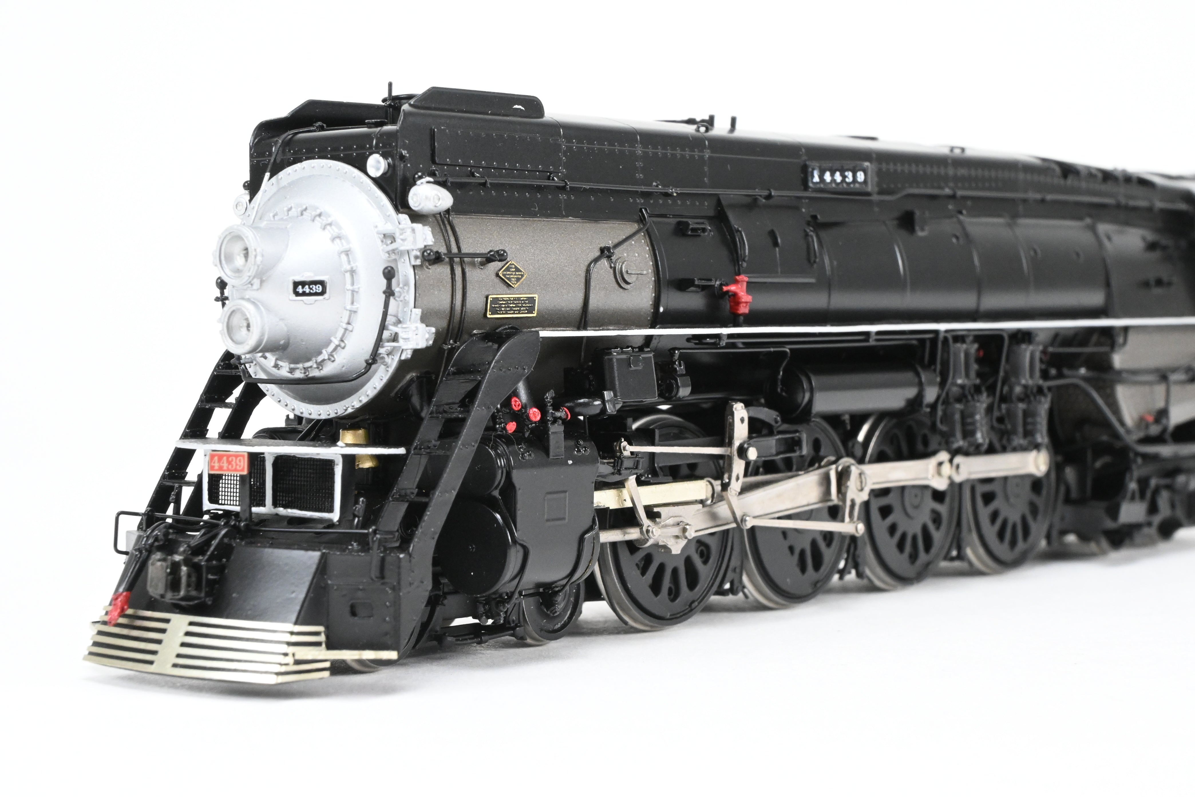 HO Scale Brass Southern Pacific GS - 4 No. 4439 Factory - Painted Model by Challenger Imports