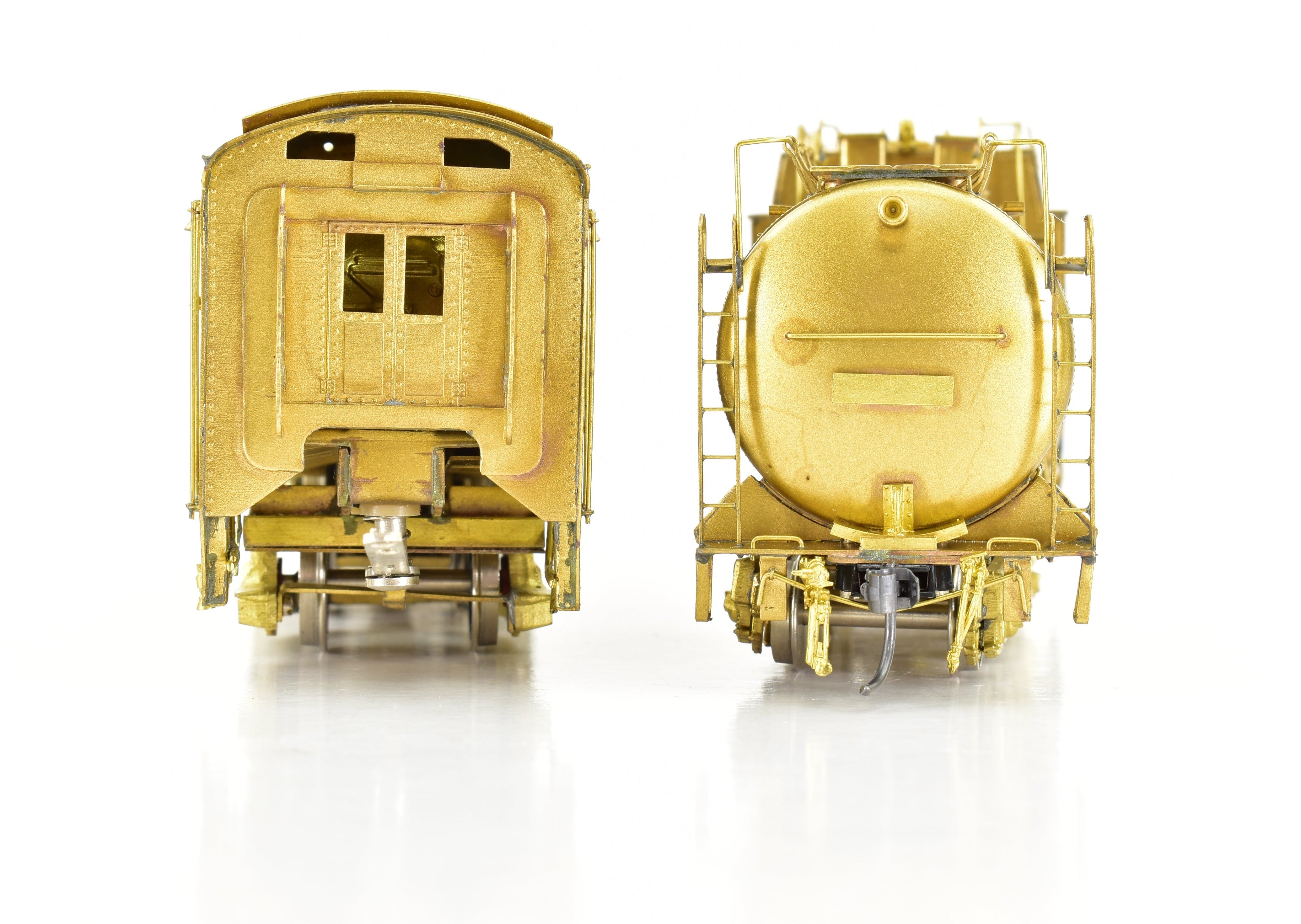 HO Scale Brass Van Hobbies CNR Canadian National Railway S - 2a 2 - 8 - 2 Model