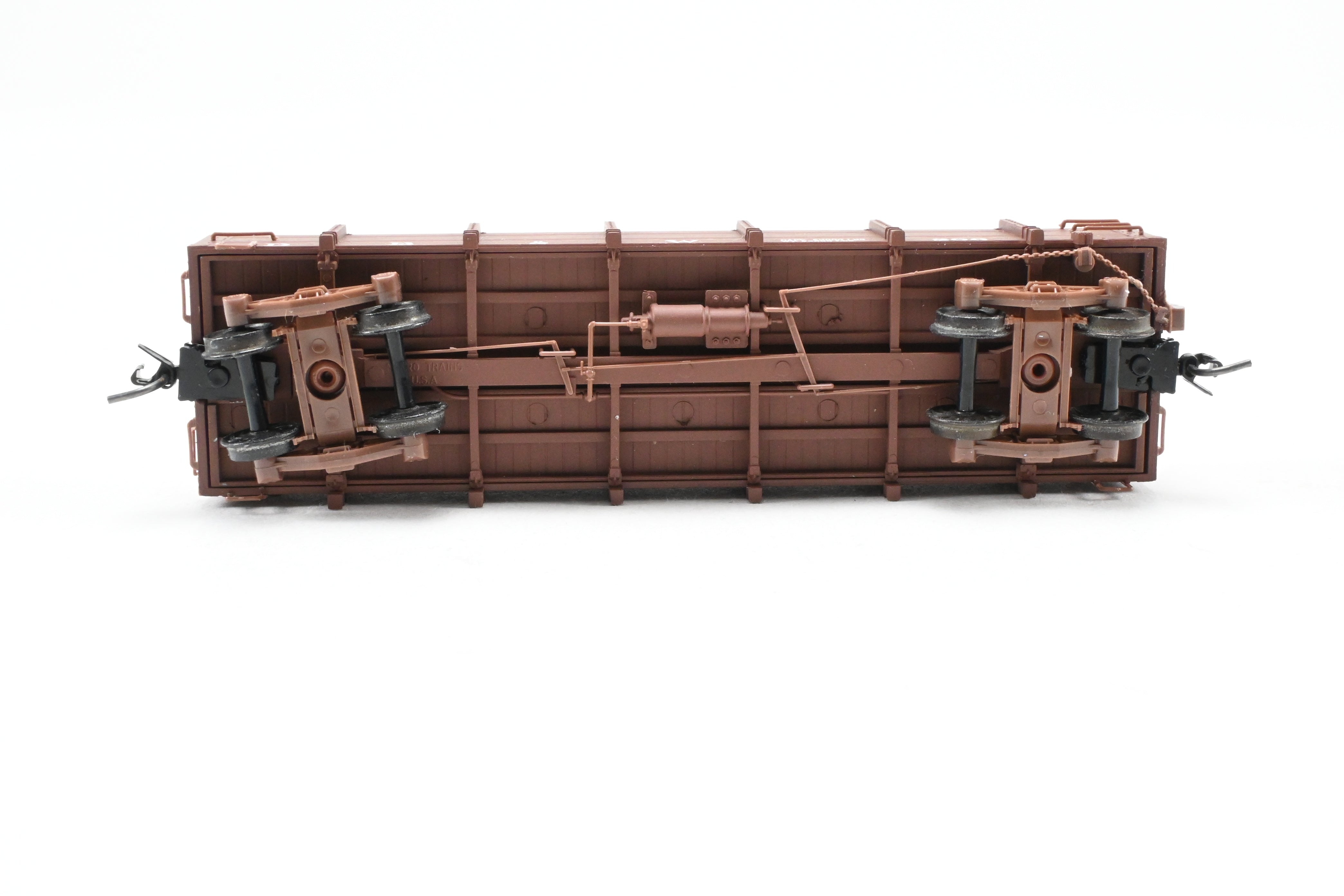 HOn3 Scale Micro-Trains Denver Boulder & Western (DB&W) 30-Foot Gondola Model with One Step Missing
