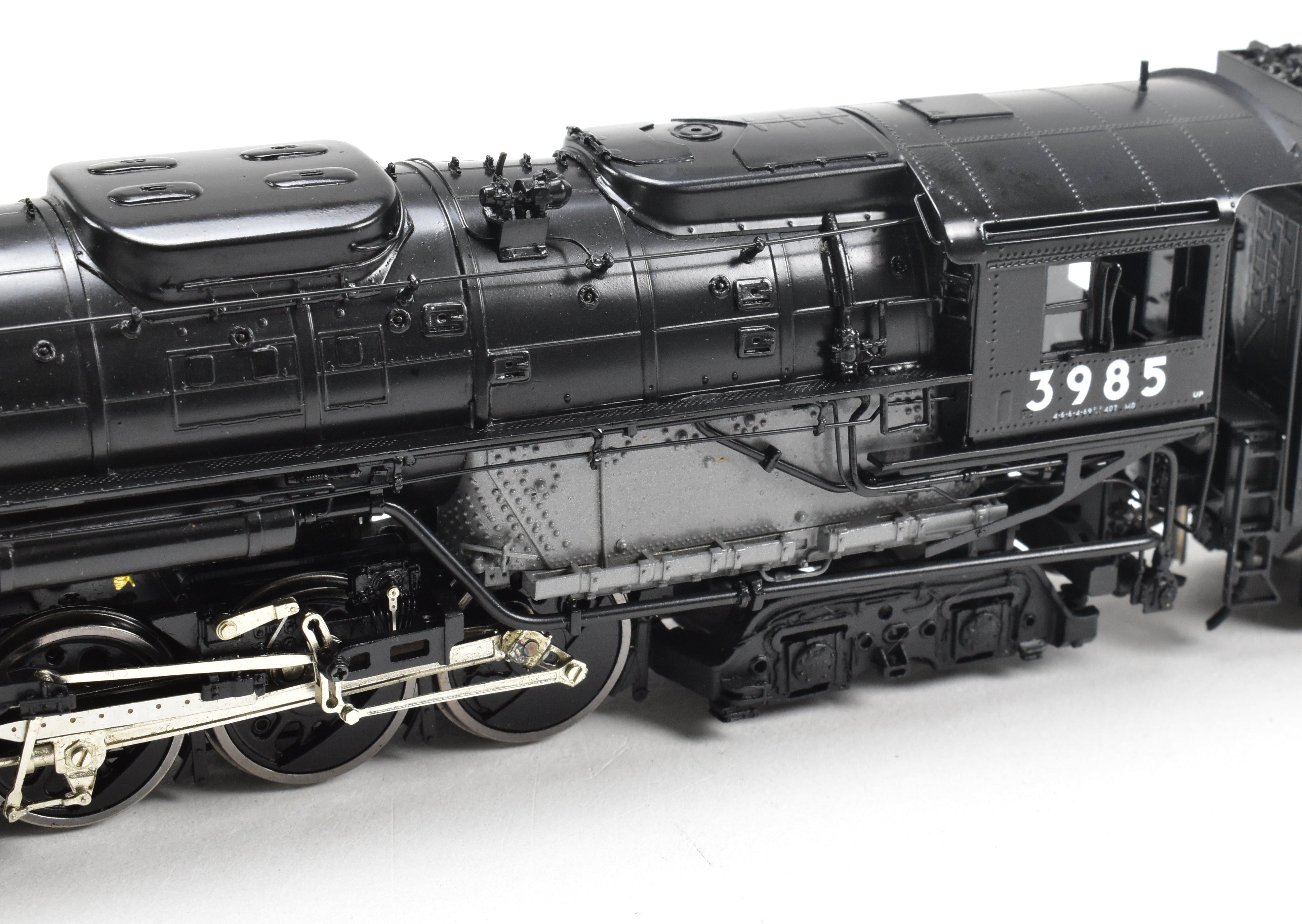HO Scale Brass Union Pacific 4-6-6-4 Challenger FP 3985 Excursion Model by Overland