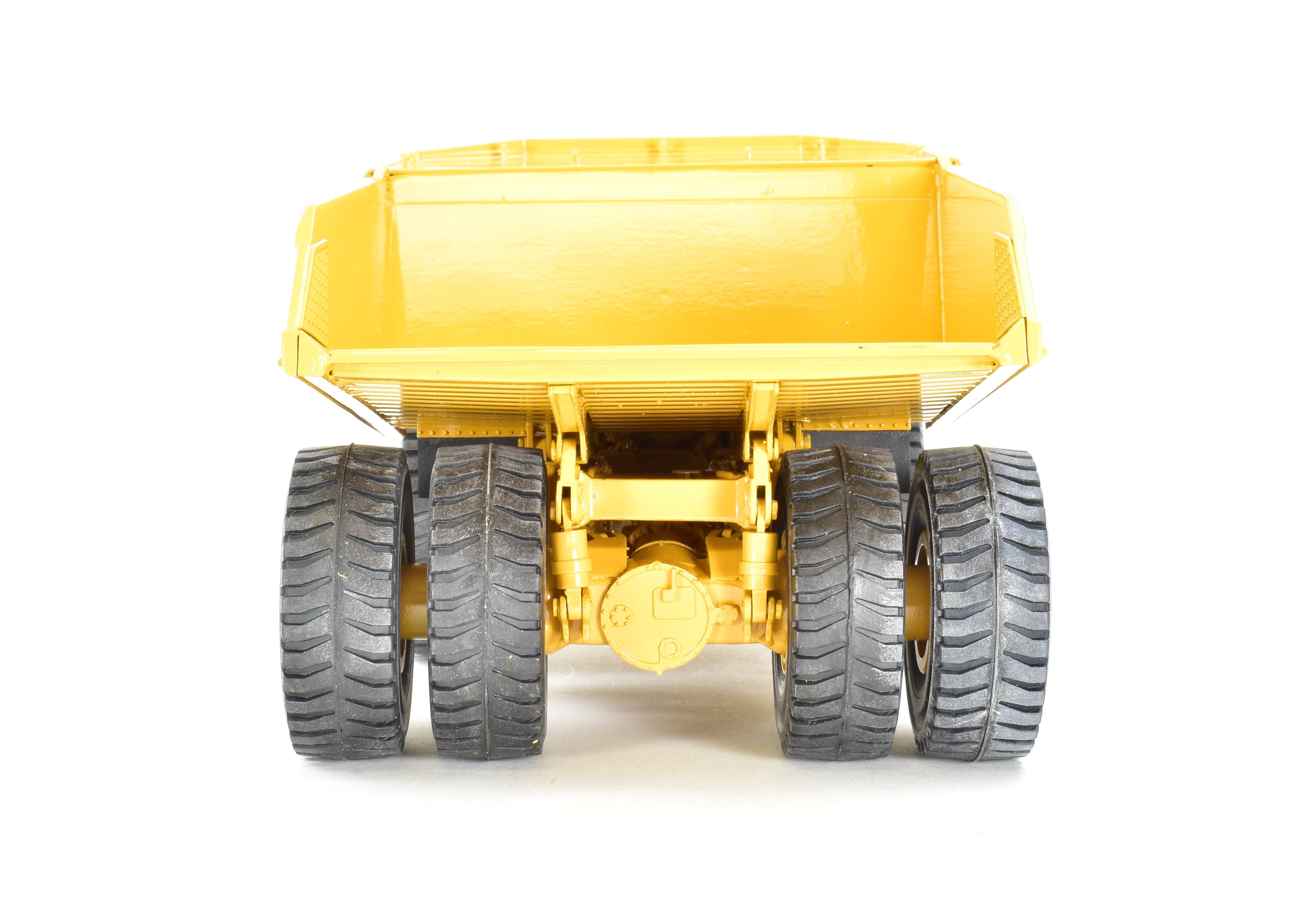 High - Quality HO Scale Brass Construction Caterpillar 797 Mining Truck Model by CCM