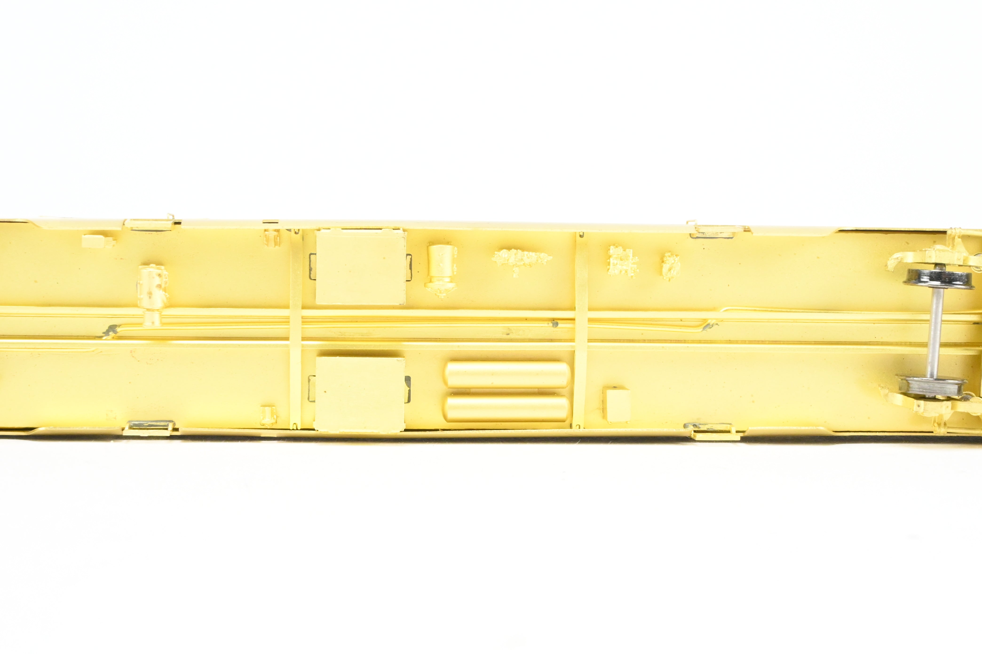 HO Scale Brass A. W. Enterprises Great Northern Streamlined Baggage Car Models #268 - 269 (End Door Version) for Model Trains