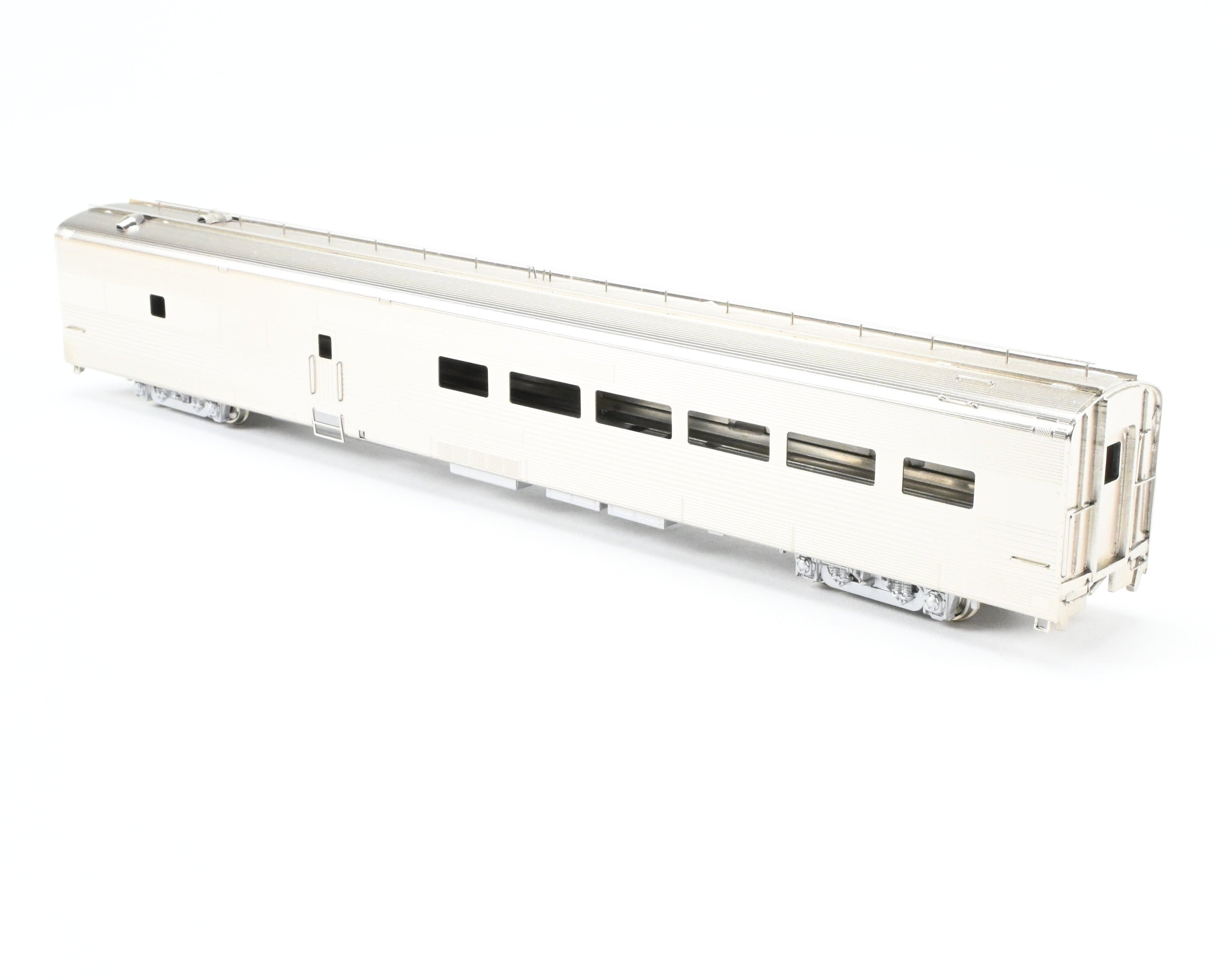 HO Scale Brass Model of Oriental Limited CB&Q - Burlington Route Twin Cities Zephyr Diner (Models 196 - 197)