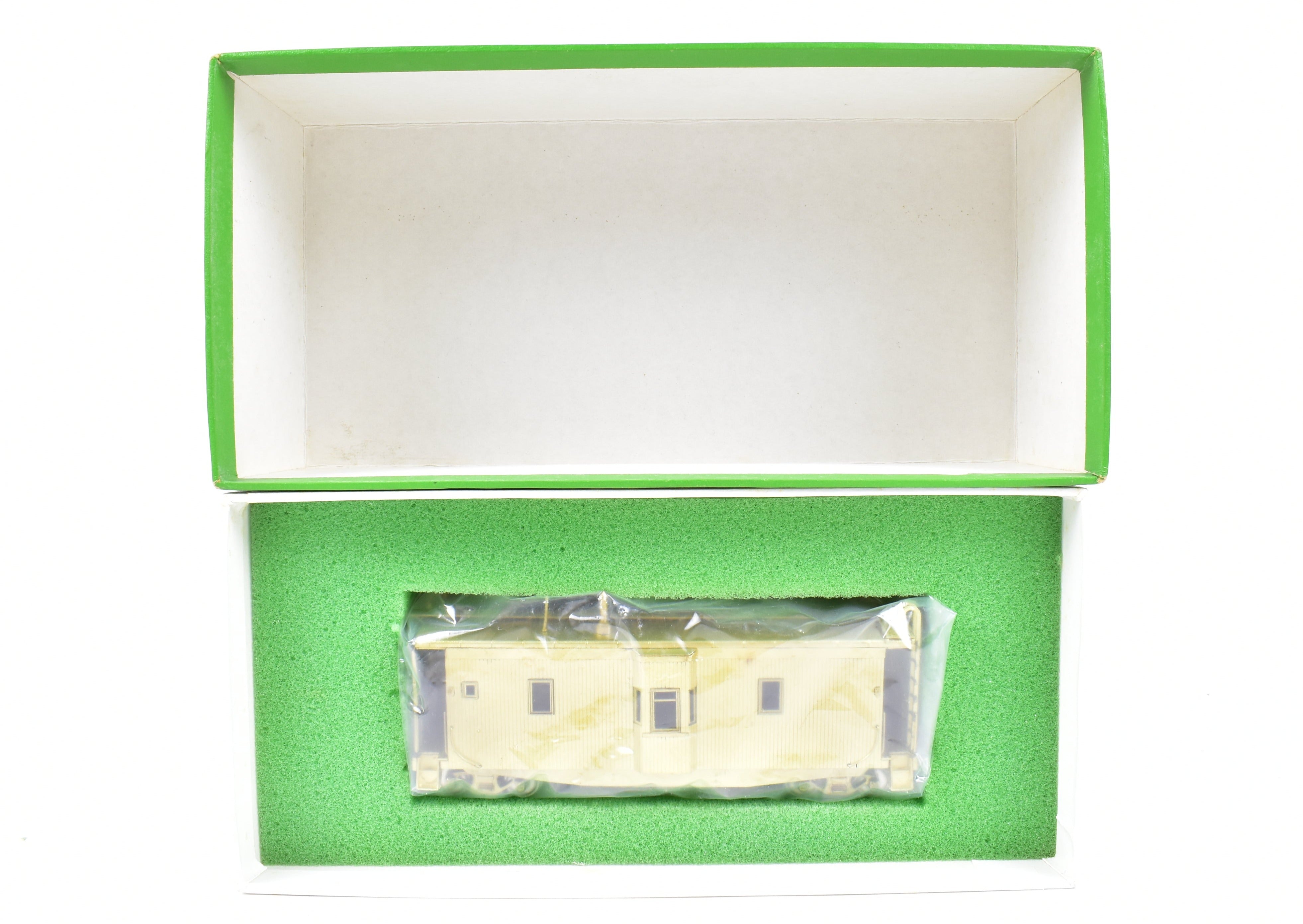 HO Scale Brass Northern Pacific Wood Bay Window Caboose Model #10506 - 10594 by Overland Models, Inc. (OMI)