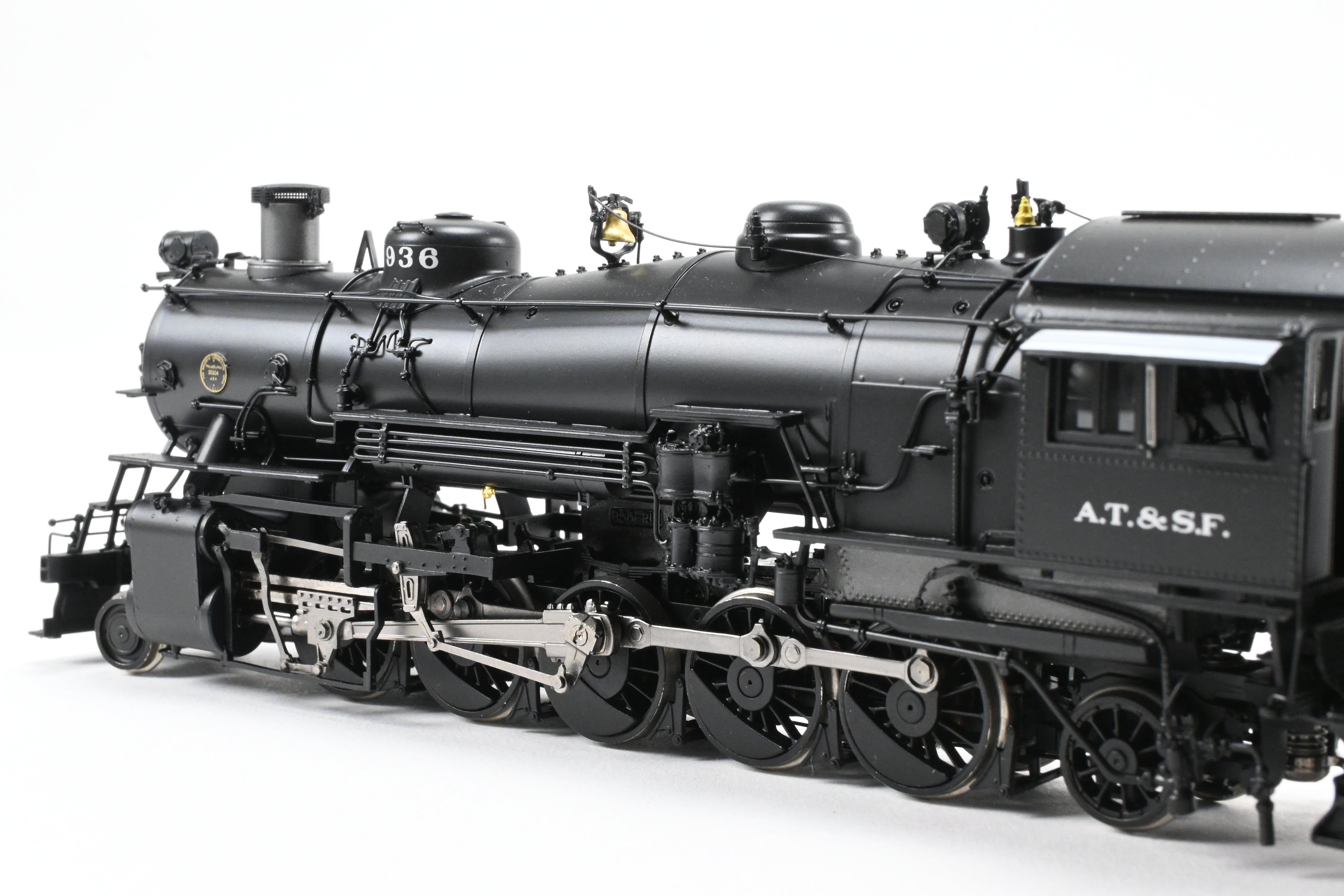 HO Scale Brass Division Point ATSF - Santa Fe 2-10-2 Freight Passenger Locomotive #936 with 8500 Gallon Coal Tender Model
