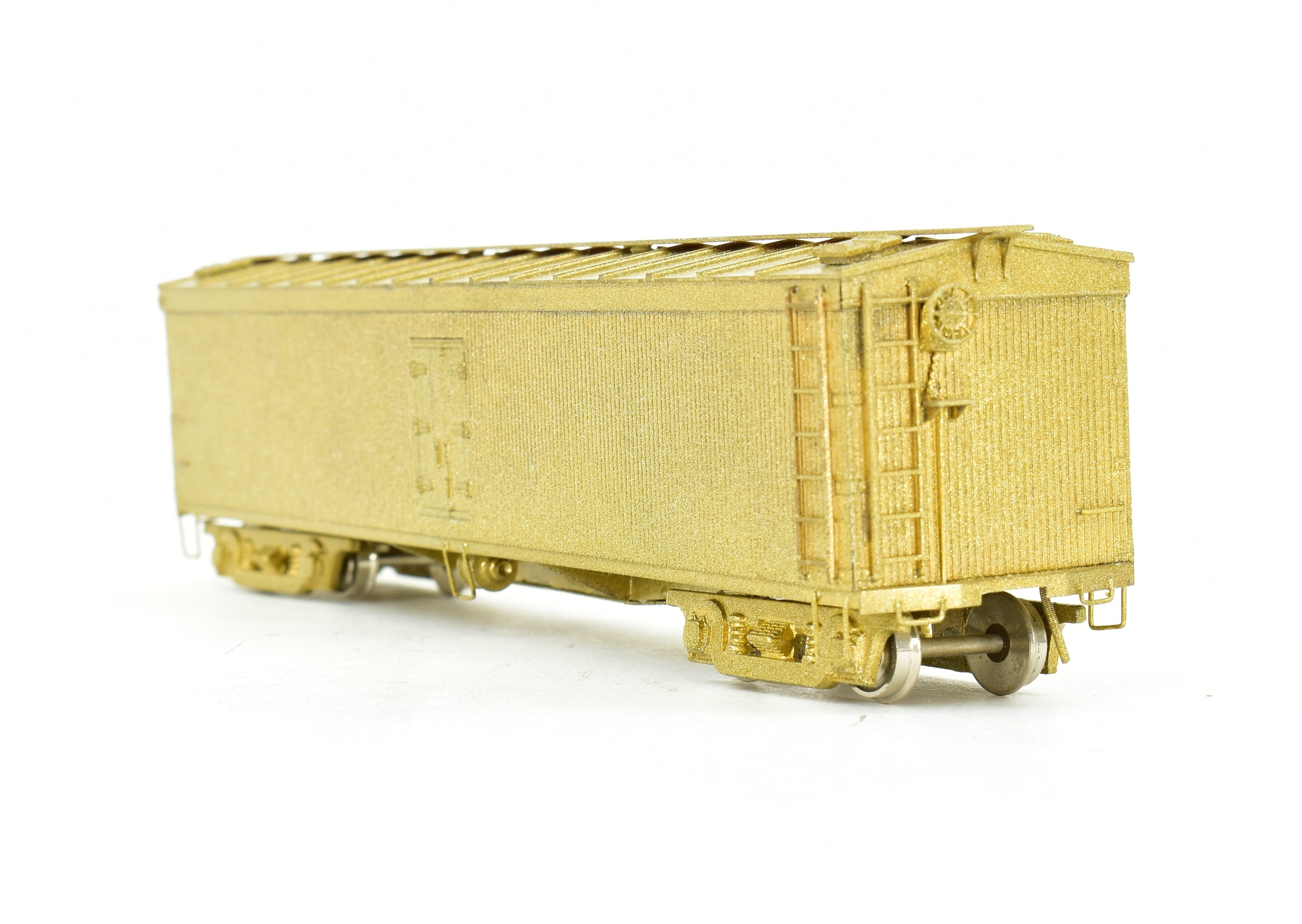 HO Brass Railway Express Agency 50' Wood Express Reefer Model by Trains Inc.