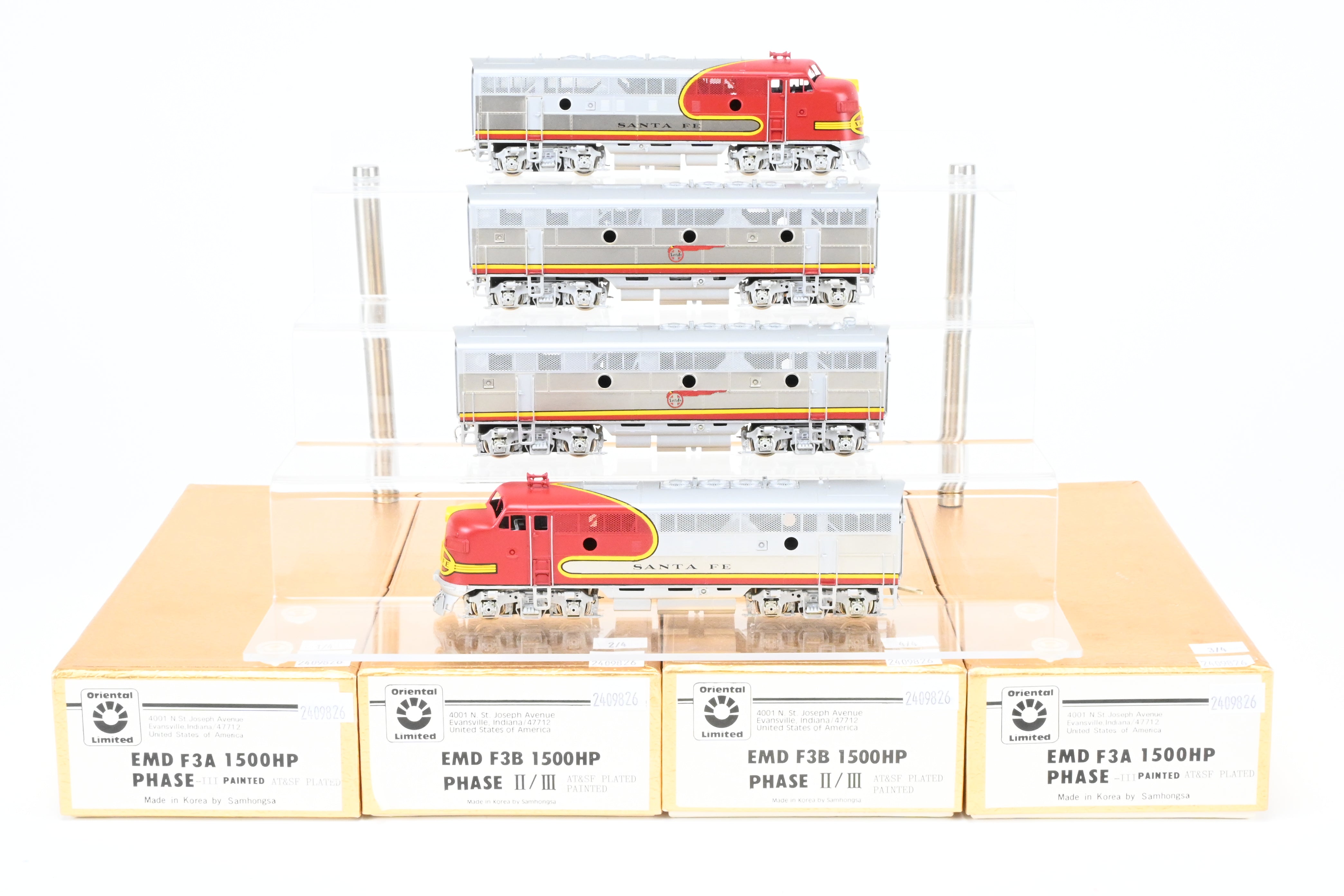 High - Quality HO Scale Brass Oriental Limited ATSF - Santa Fe EMD F3 Phase II/III 1500 HP A/B/B/A Set with Factory - Applied Plating and Painting for Model Train Enthusiasts