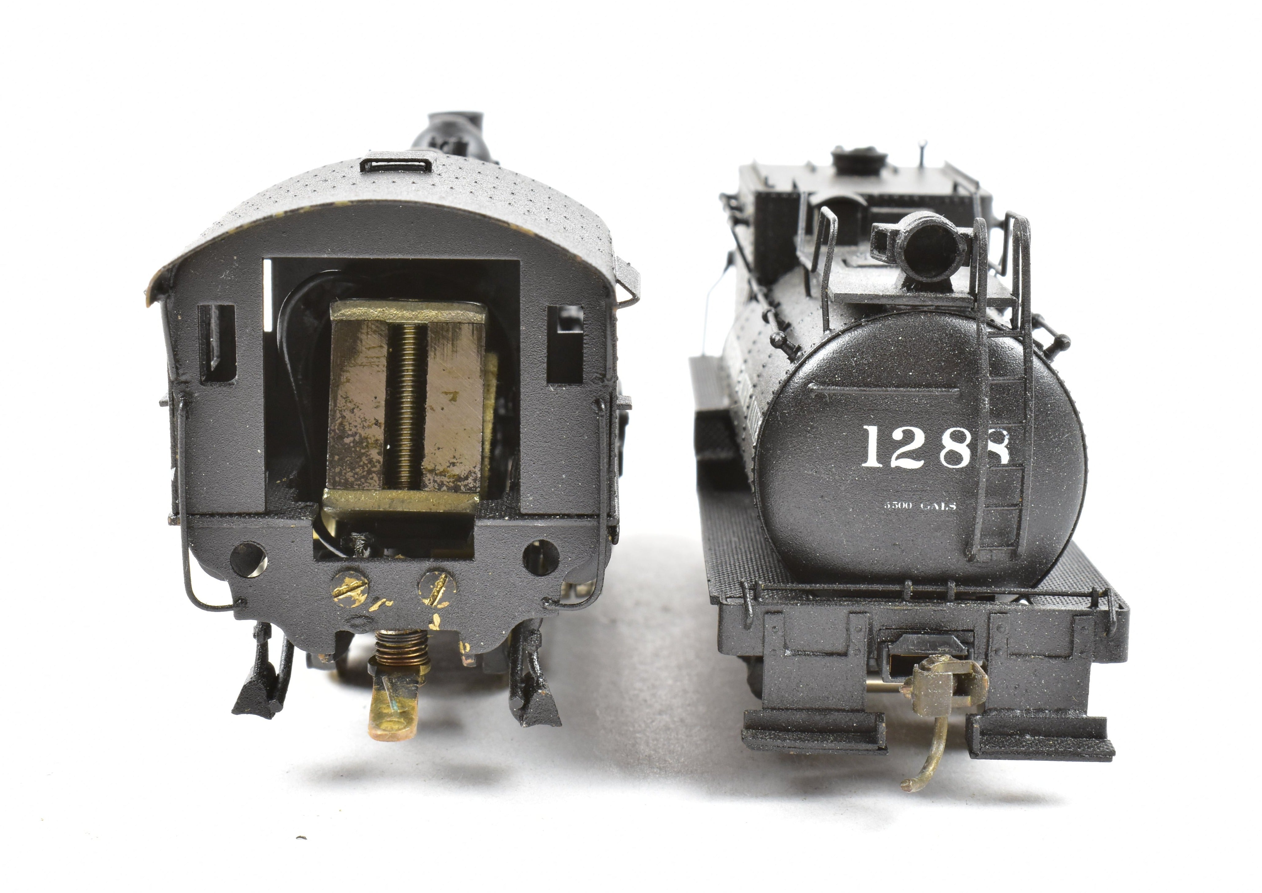 HO Scale Brass Balboa Model of Southern Pacific S - 12 0 - 6 - 0 Switcher with Custom Painted Finish