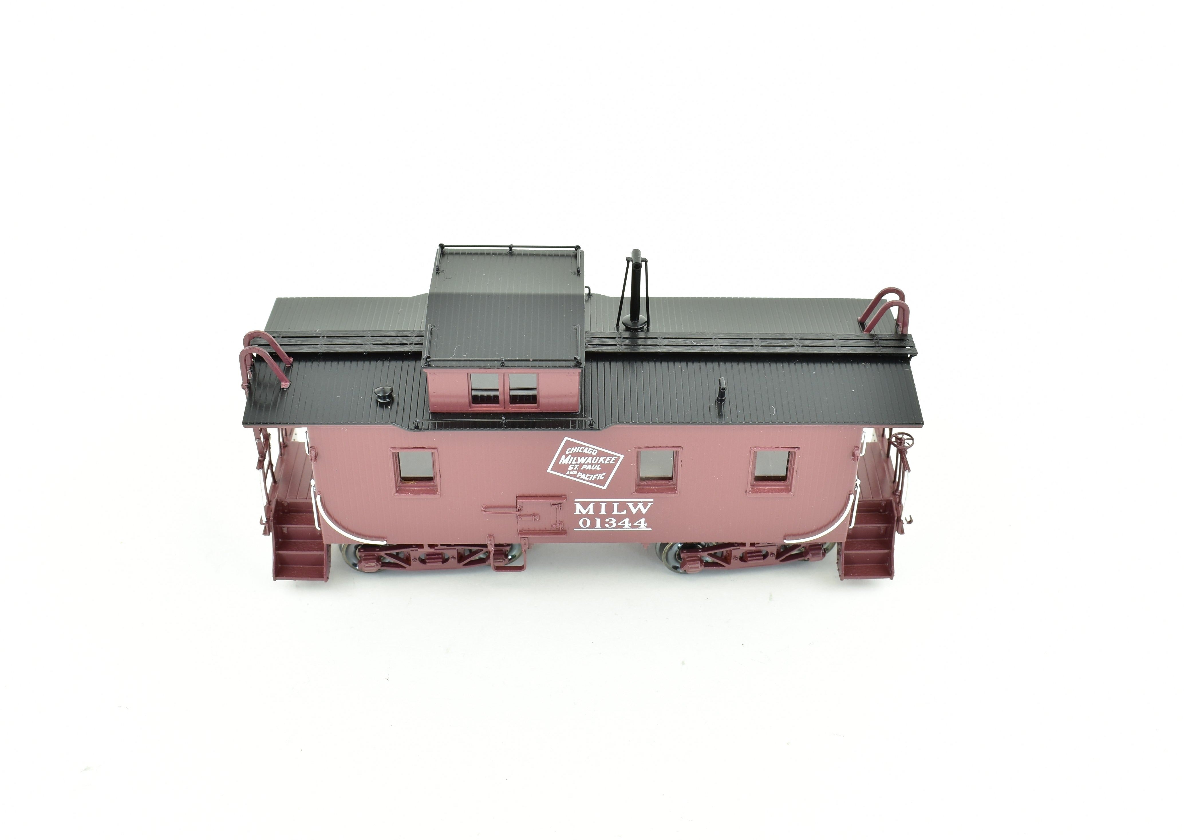 HO Scale Brass OMI Milwaukee Road 24' Wood Caboose by Overland Models