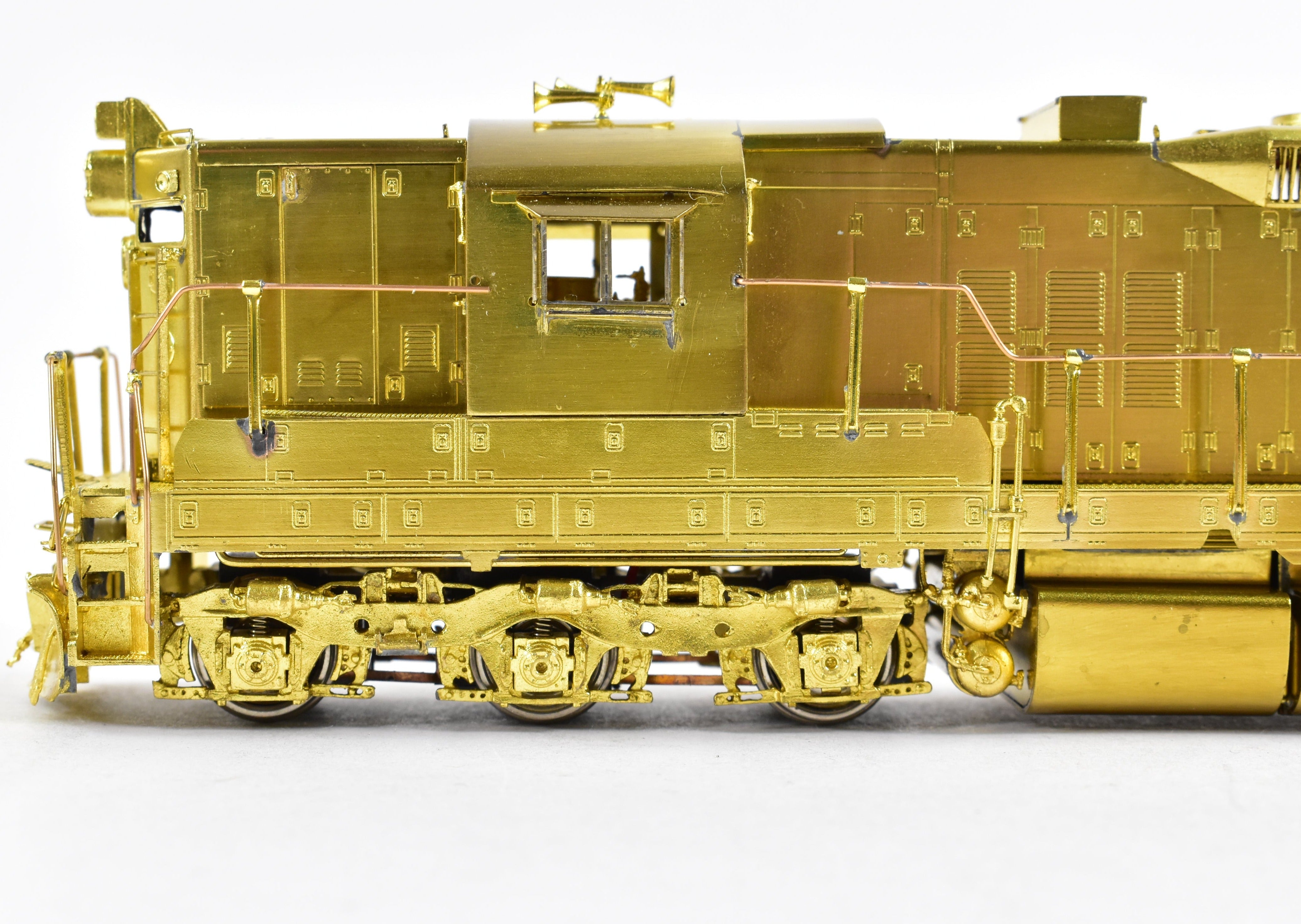 HO Scale Brass Model Train - Overland Models Inc. (OMI) Southern Pacific (SP) EMD SD9E Locomotives with Road Numbers 4300 - 4400